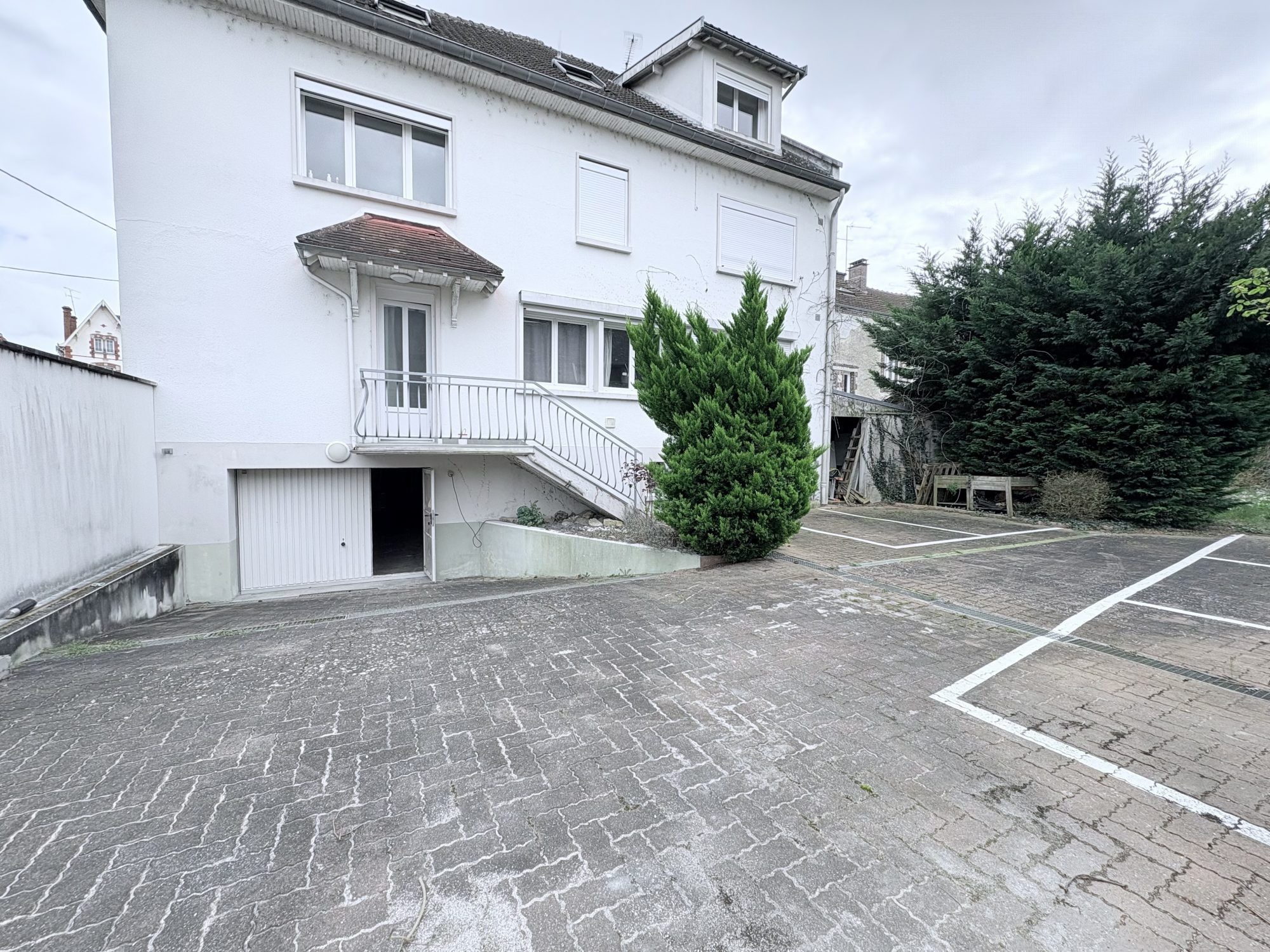 Immeuble à vendre à Romilly-sur-Seine