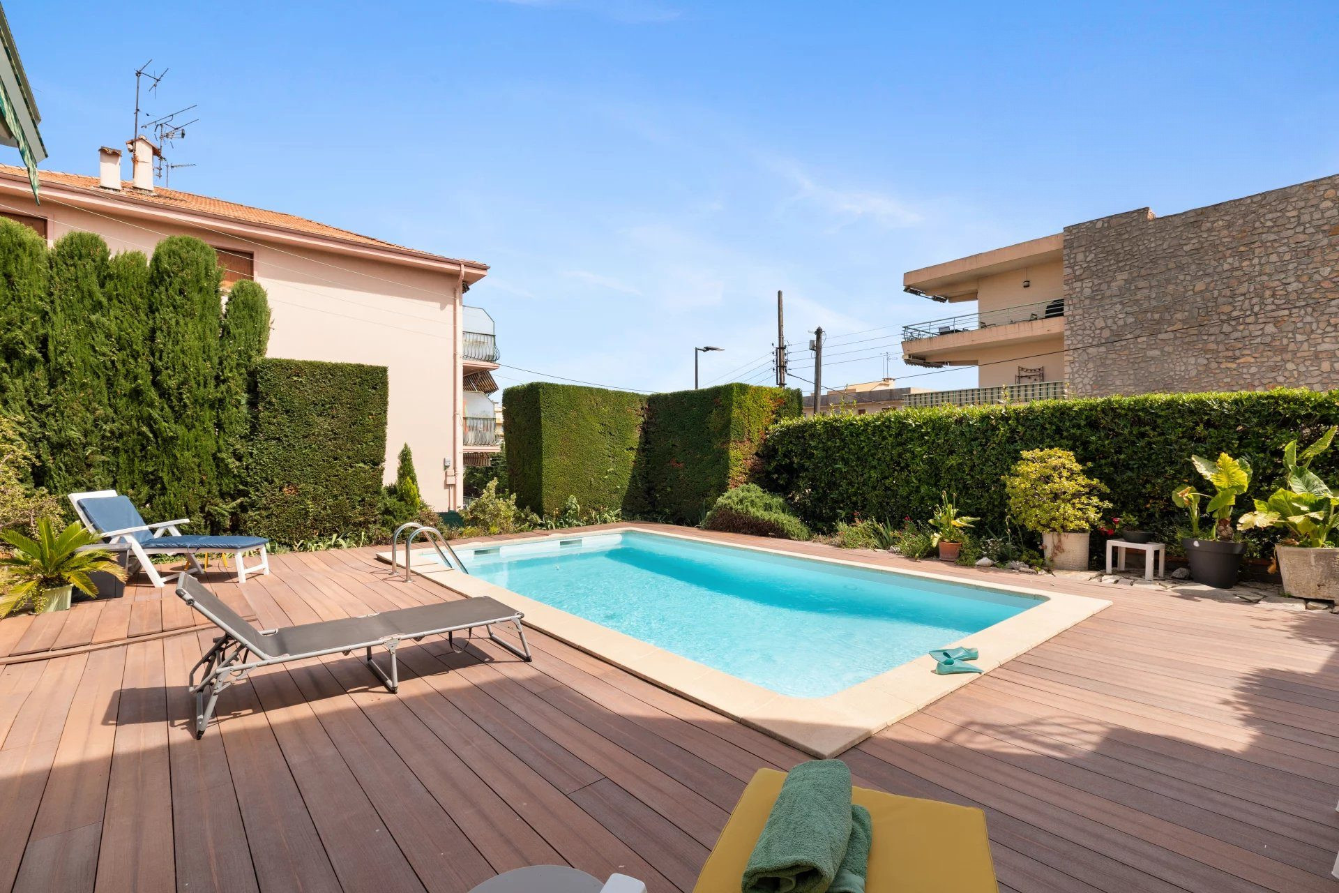House for sale in Antibes, 155 m²