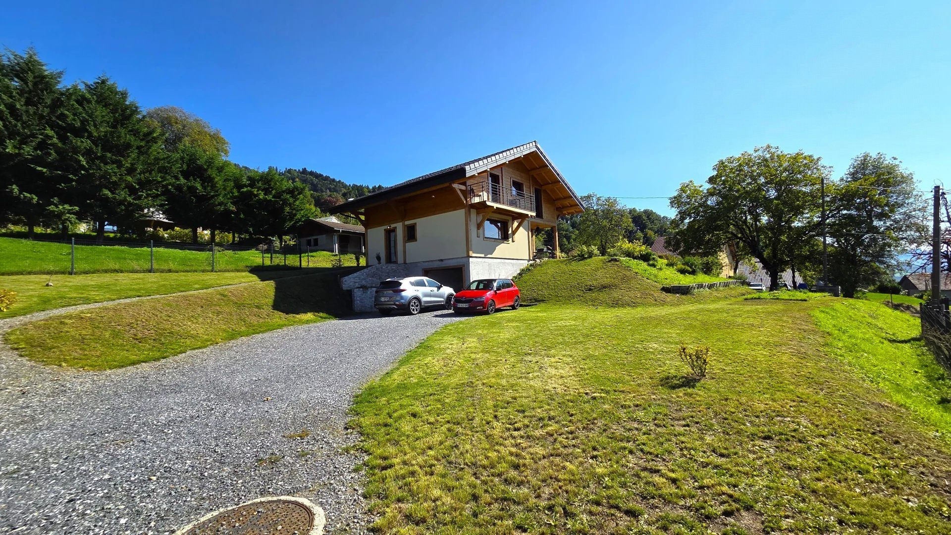 Chalet moderne et chaleureux de 156 m² habitables sur 1330 m² de terrain
