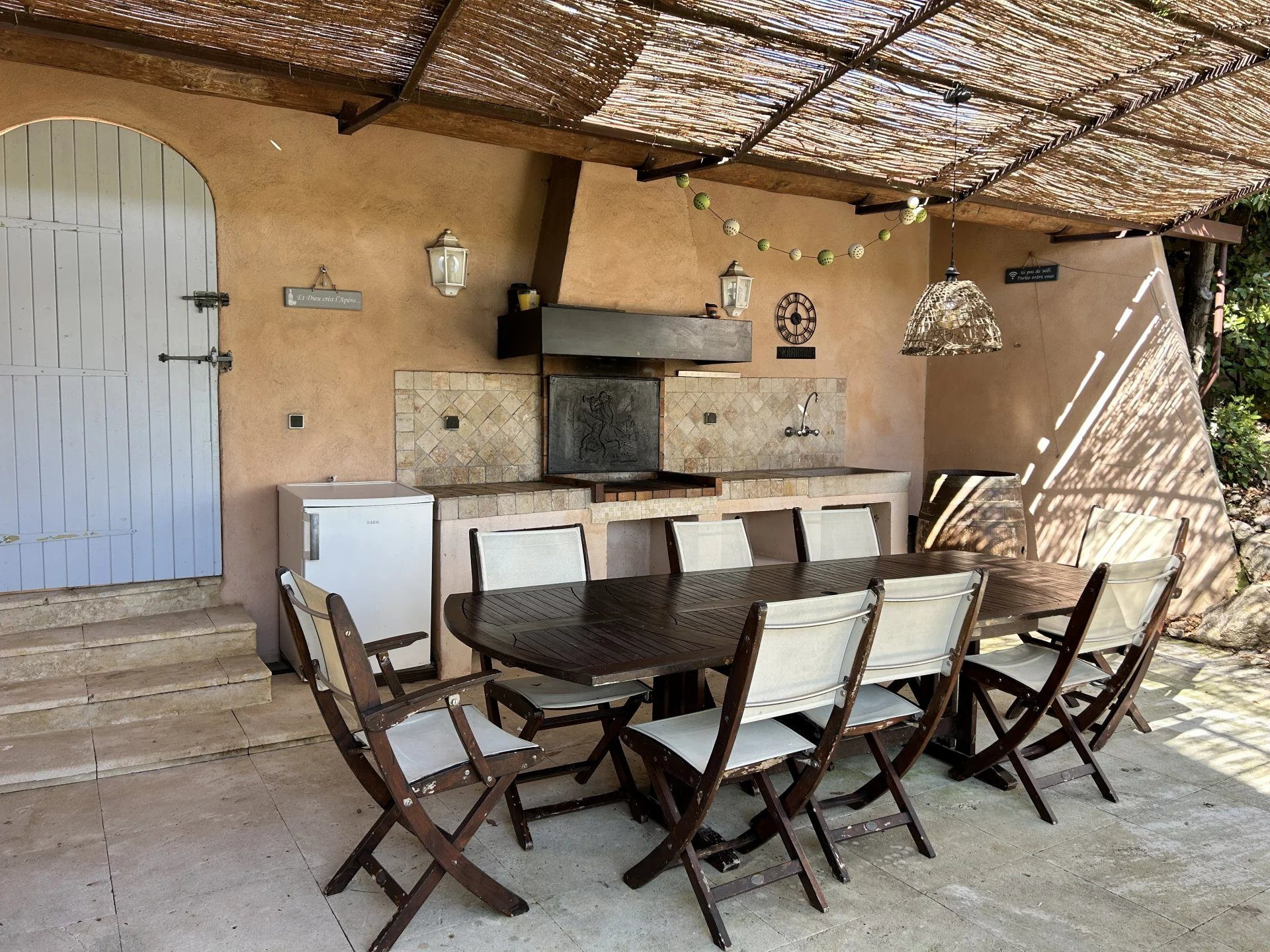 Maison 6 pièces 180 m² · à Mallemort · 180 m² · 1 102 500 €
