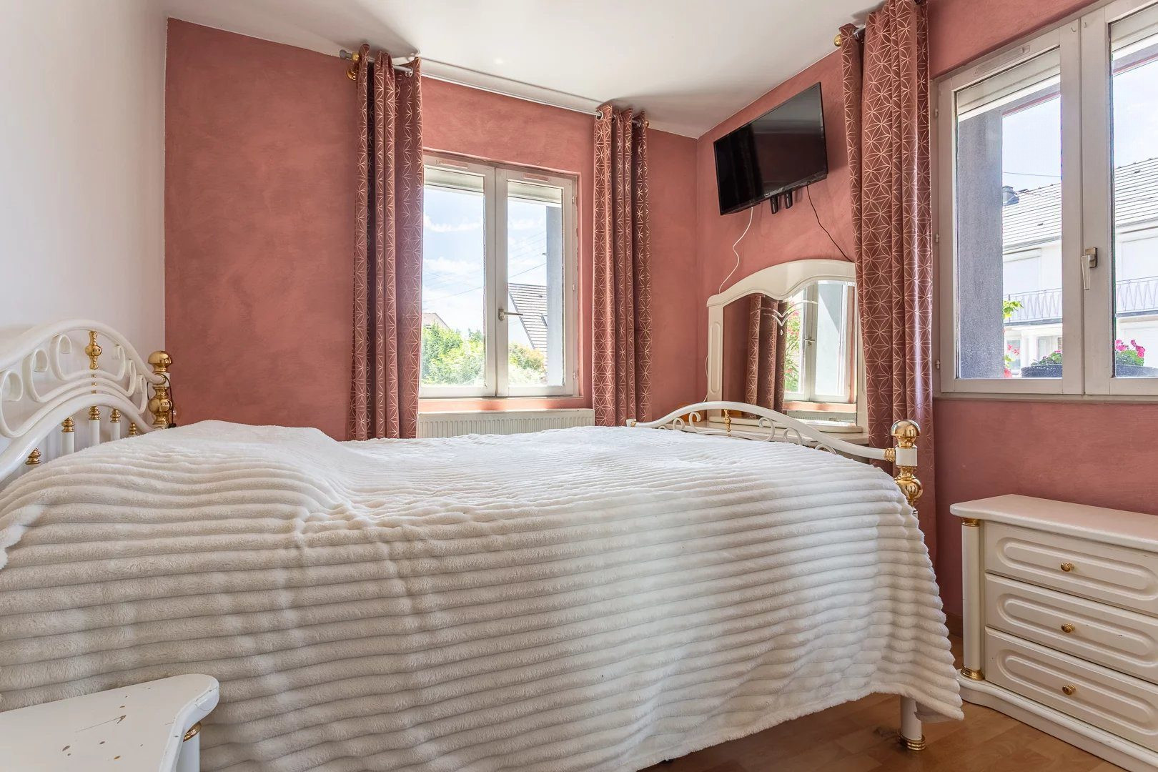 Maison 9 pièces 191 m² · à Morangis · 191 m² · 549 000 €