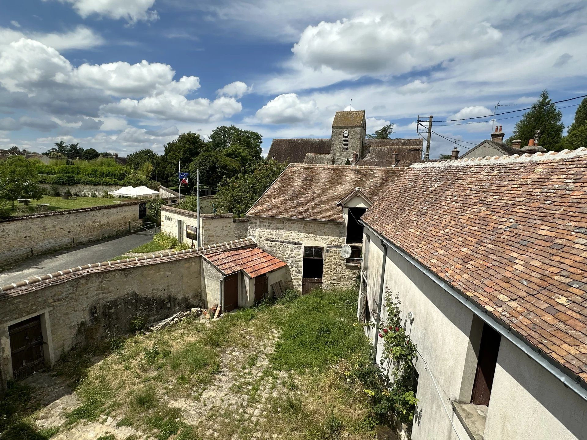CORPS DE FERME DE CARACTÈRE À RÉNOVER
