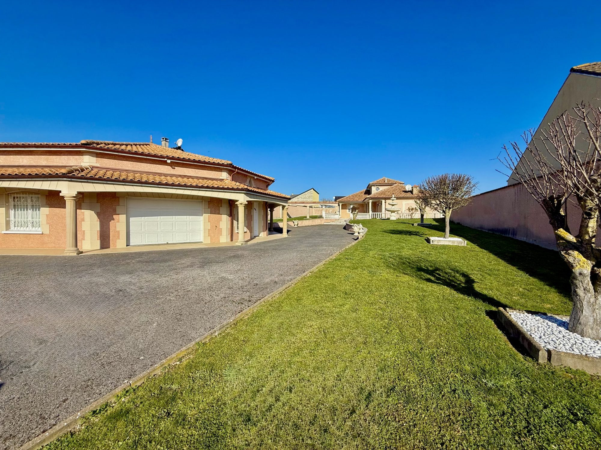 Villa d’exception de 230 m² avec piscine