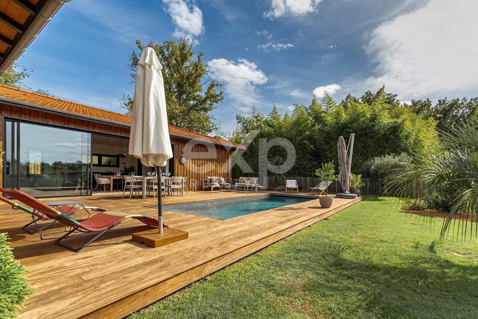 Maison à vendre à Salles, 130 m²