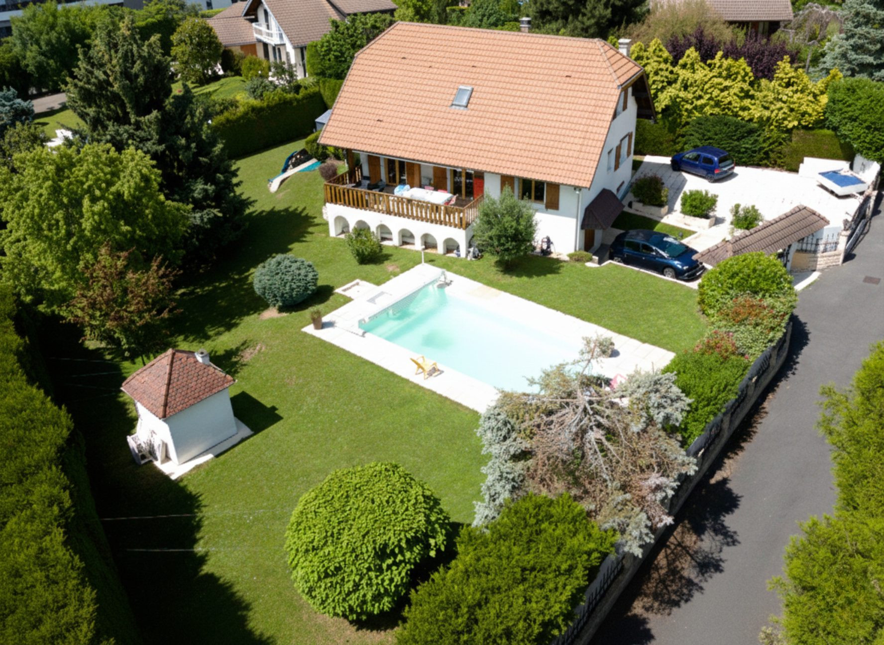 Villa 169 m² avec piscine sur 1 508 m² de terrain - Vétraz-Monthoux