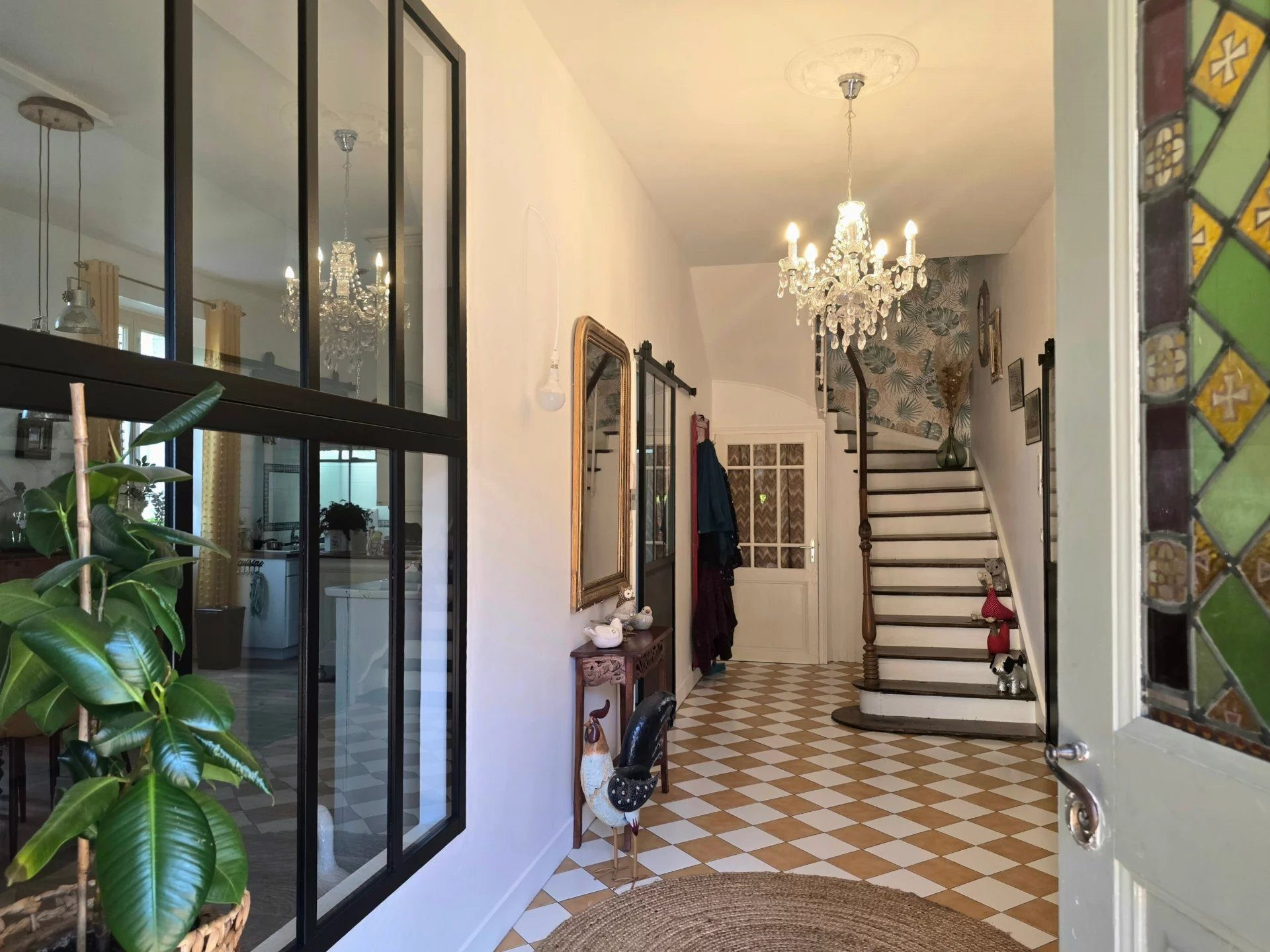 Beautifully renovated mill with lovely volumes 4