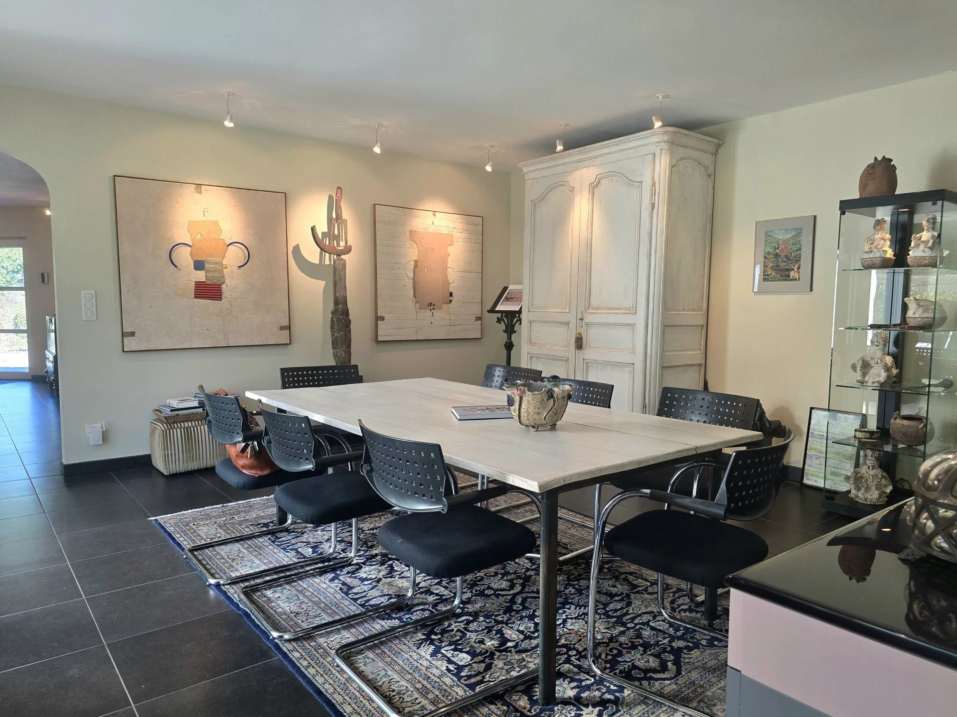 Remarkable Contemporary Villa in Bourg du Bost 3
