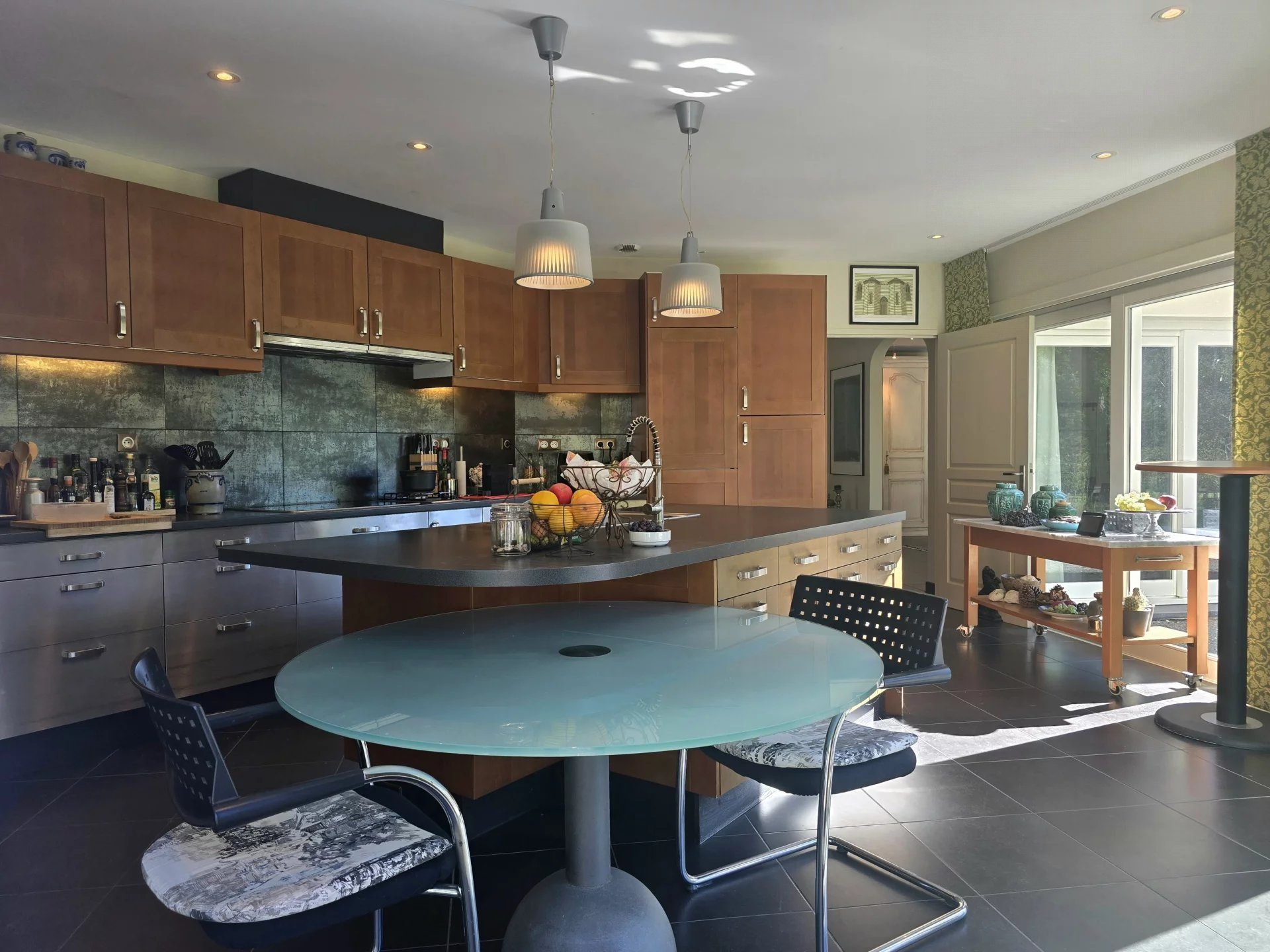 Villa contemporaine remarquable à Bourg du Bost