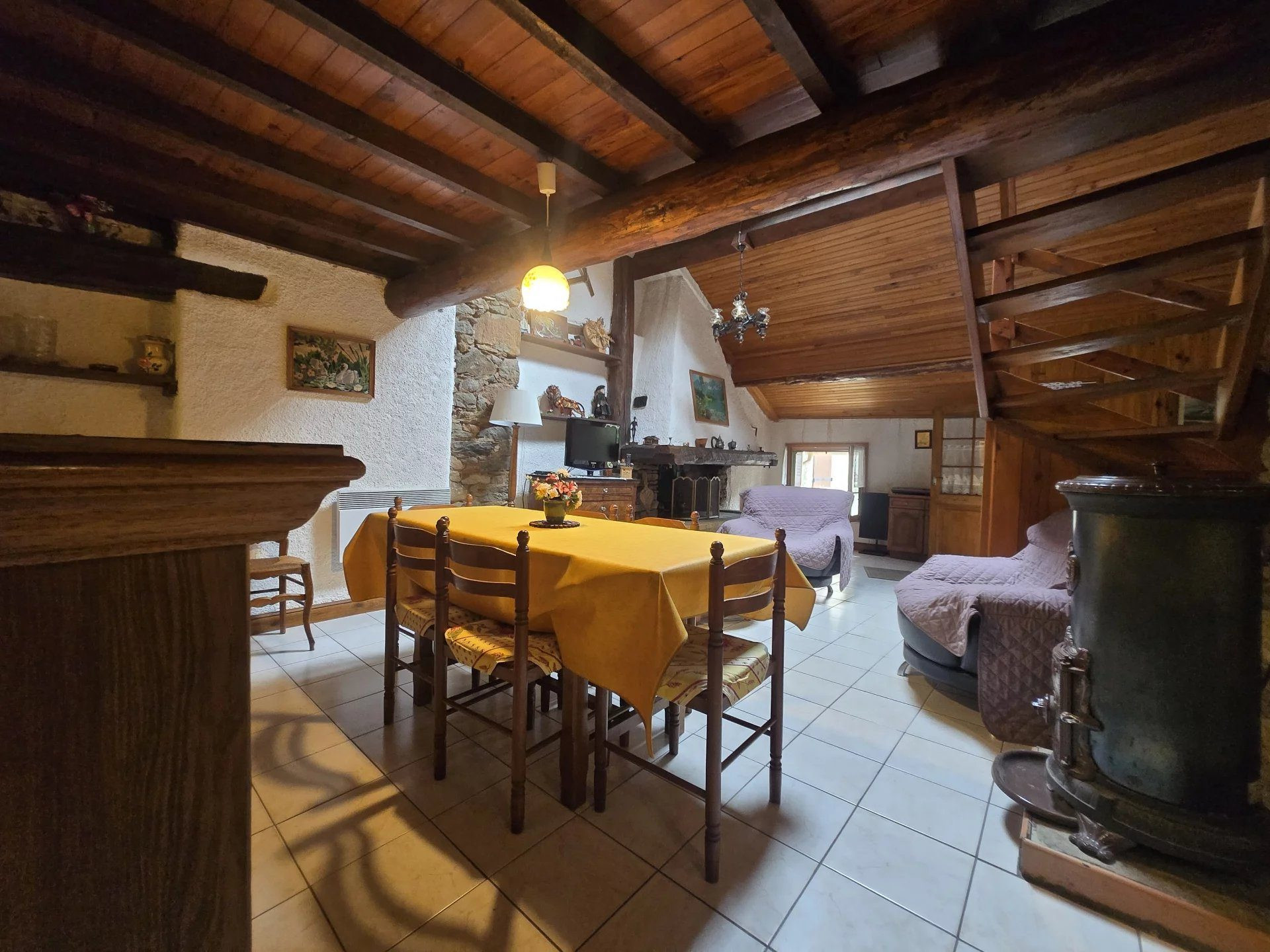 Maison de village à Fontrabiouse