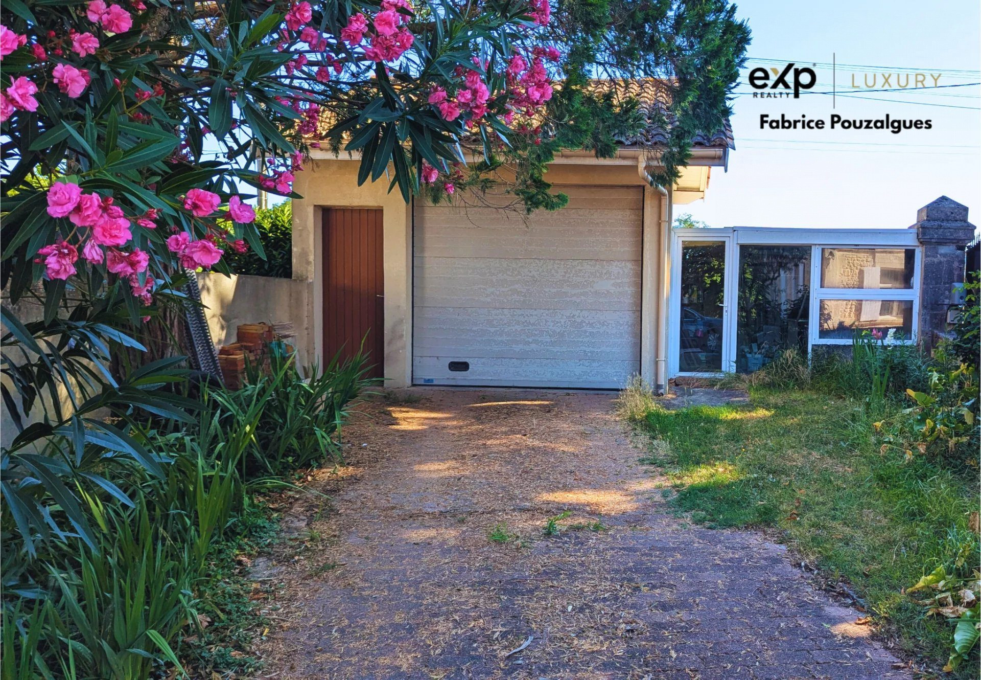 Maison 9 pièces 280 m² · à Fargues-Saint-Hilaire · 280 m² · 1 224 000 €