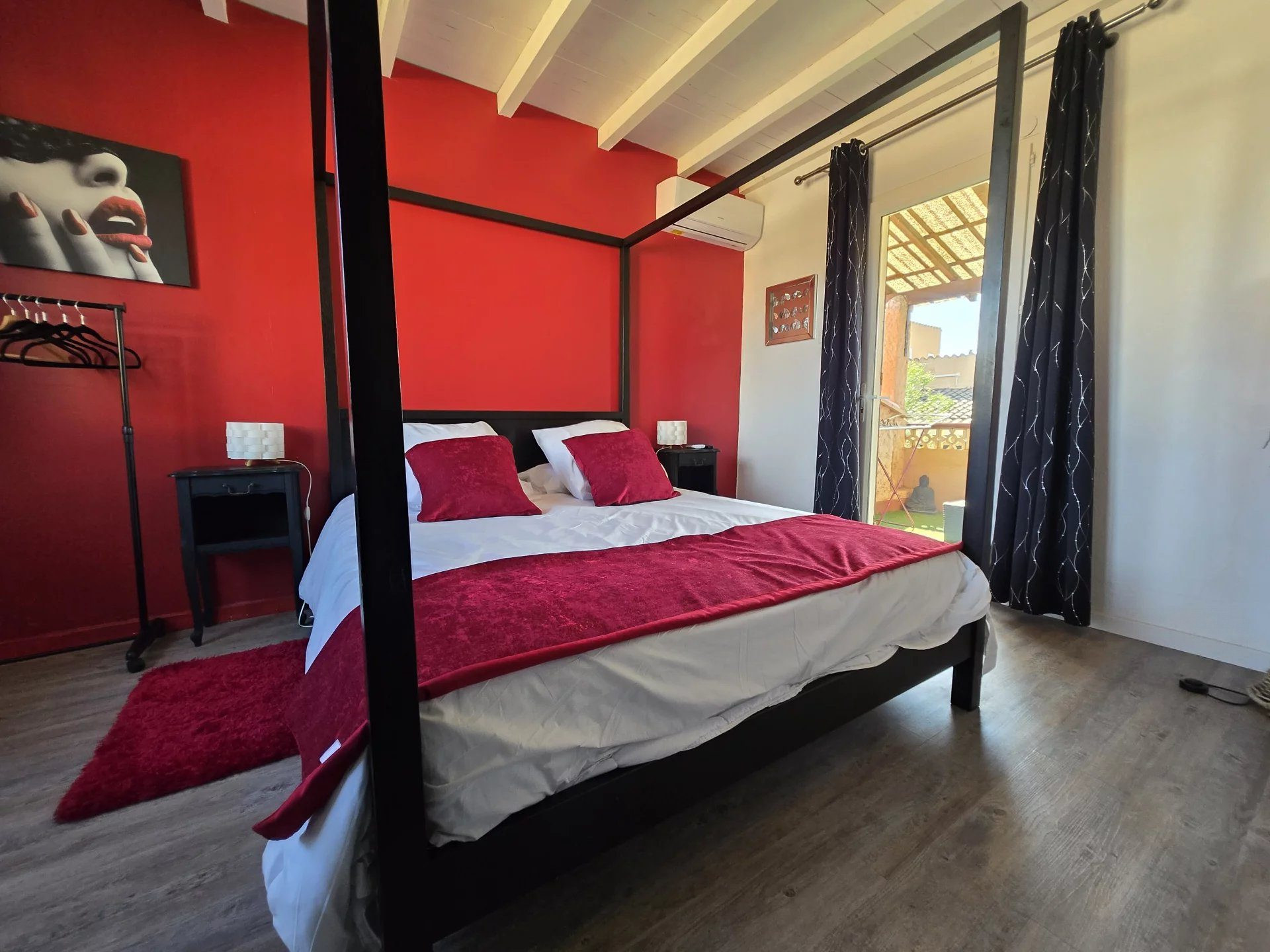 Maison 16 pièces 536 m² · à Bompas · 536 m² · 990 000 €