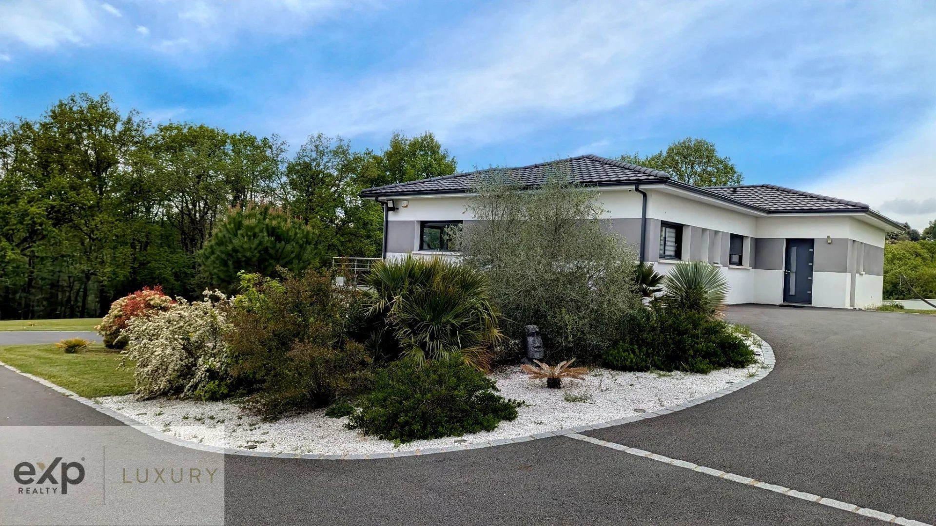 Maison 6 pièces 180 m² · à Trélissac · 180 m² · 627 000 €
