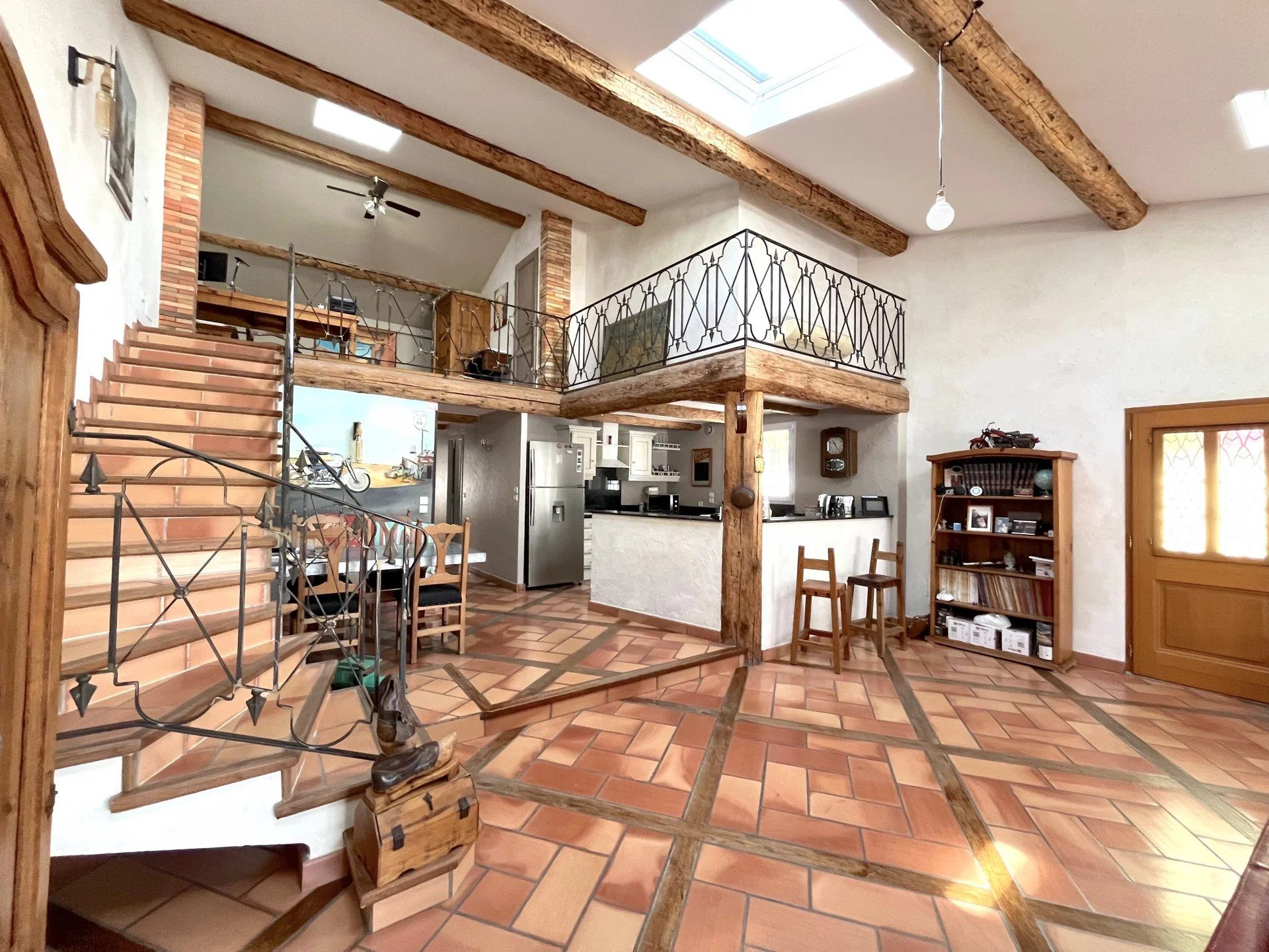 Maison à vendre à Vias, 193 m²