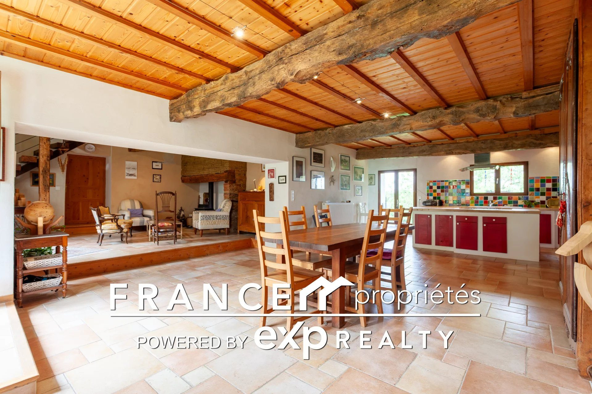 Maison à vendre à Carbonne, 280 m²