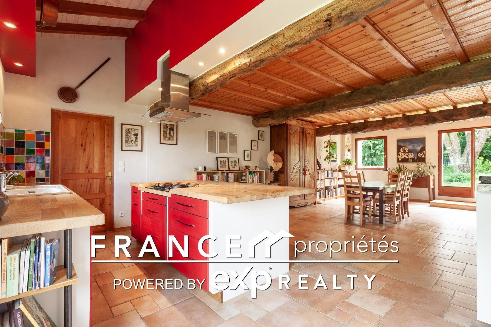 Maison à vendre à Carbonne, 280 m²