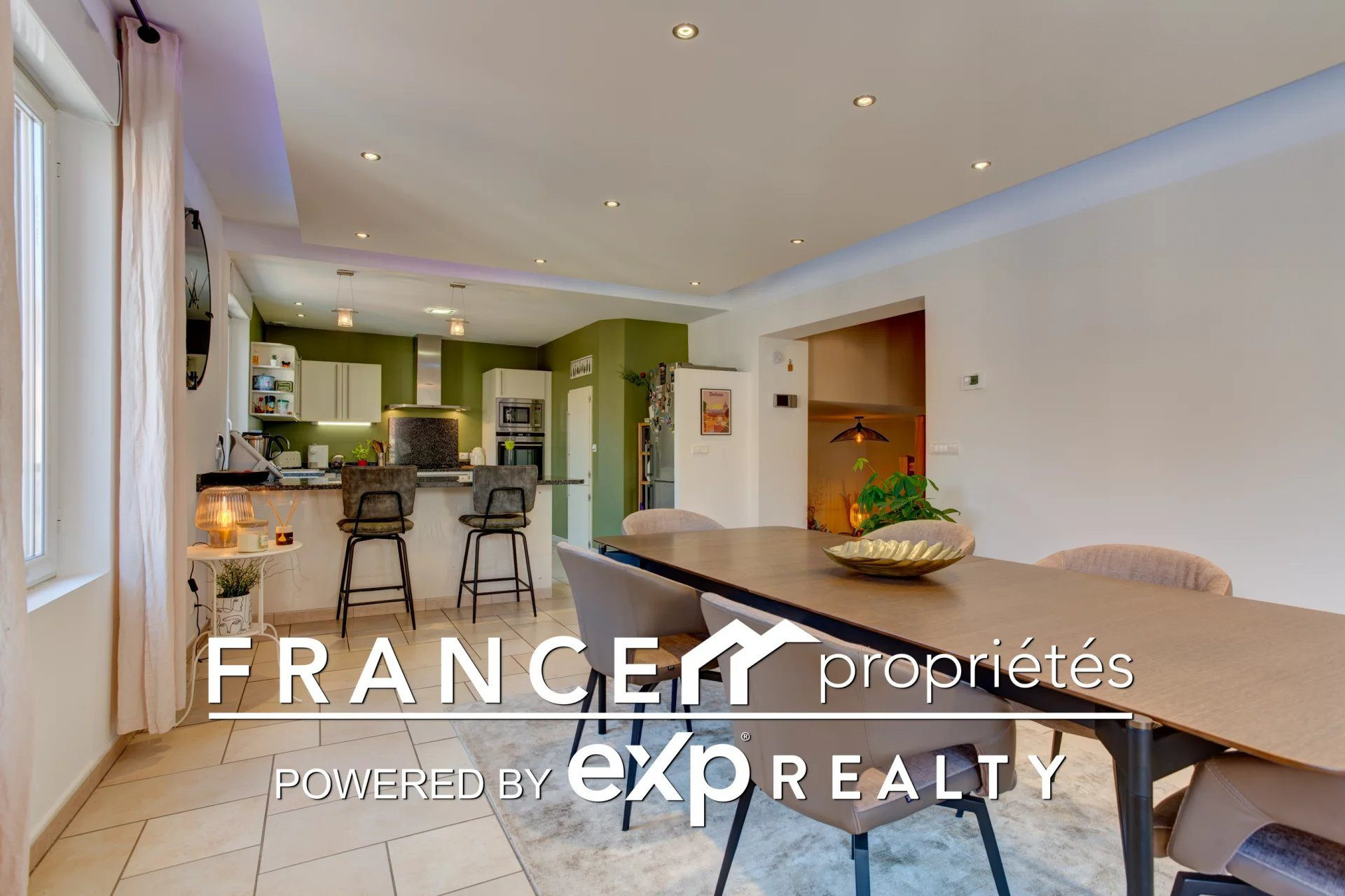 Maison à vendre à Carbonne, 167 m²