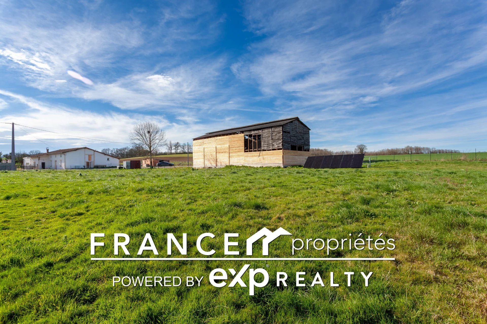 Maison à vendre à Carbonne, 283 m²