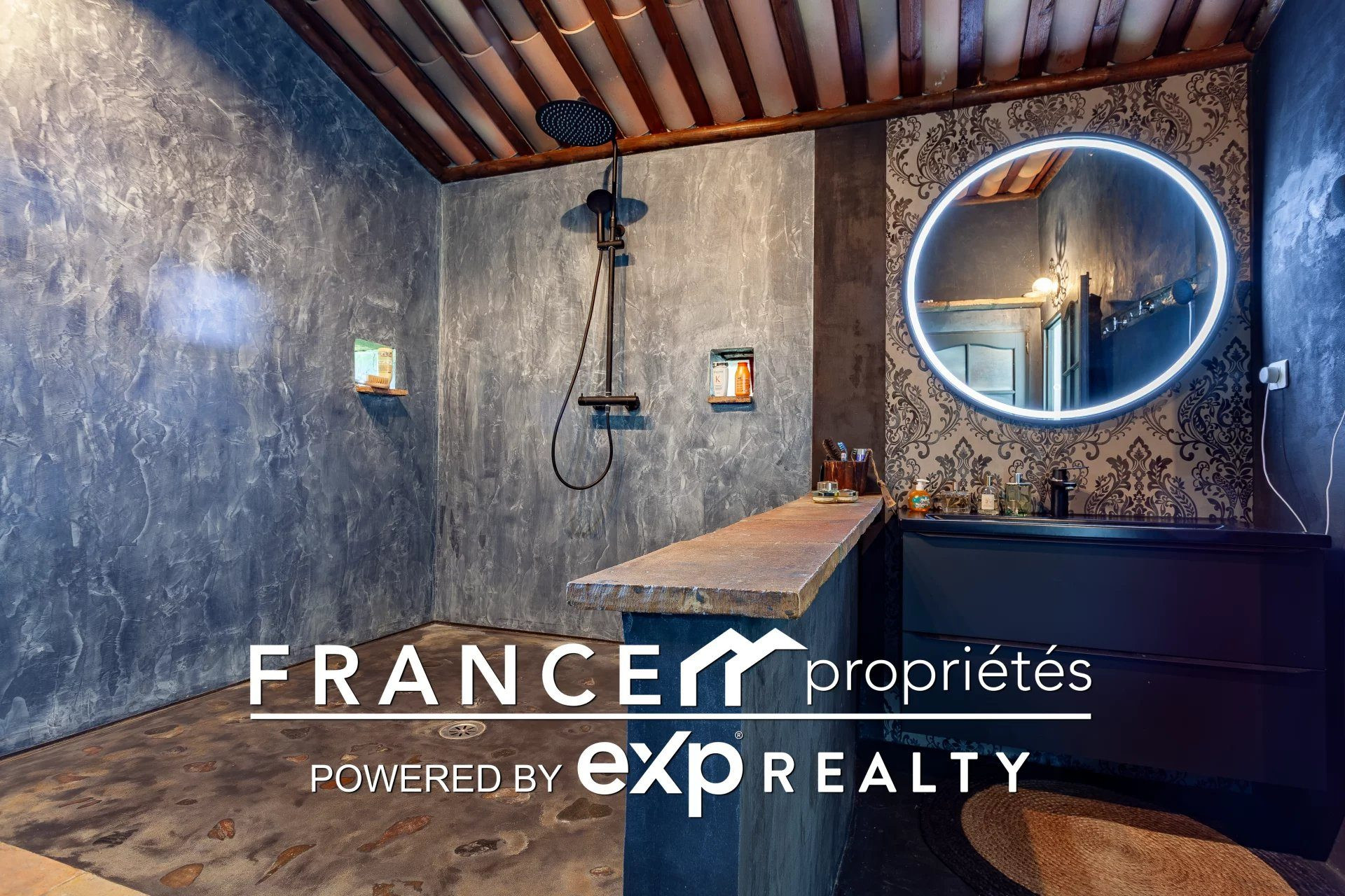 Maison 7 pièces 245 m² · à Carbonne · 245 m² · 479 000 €
