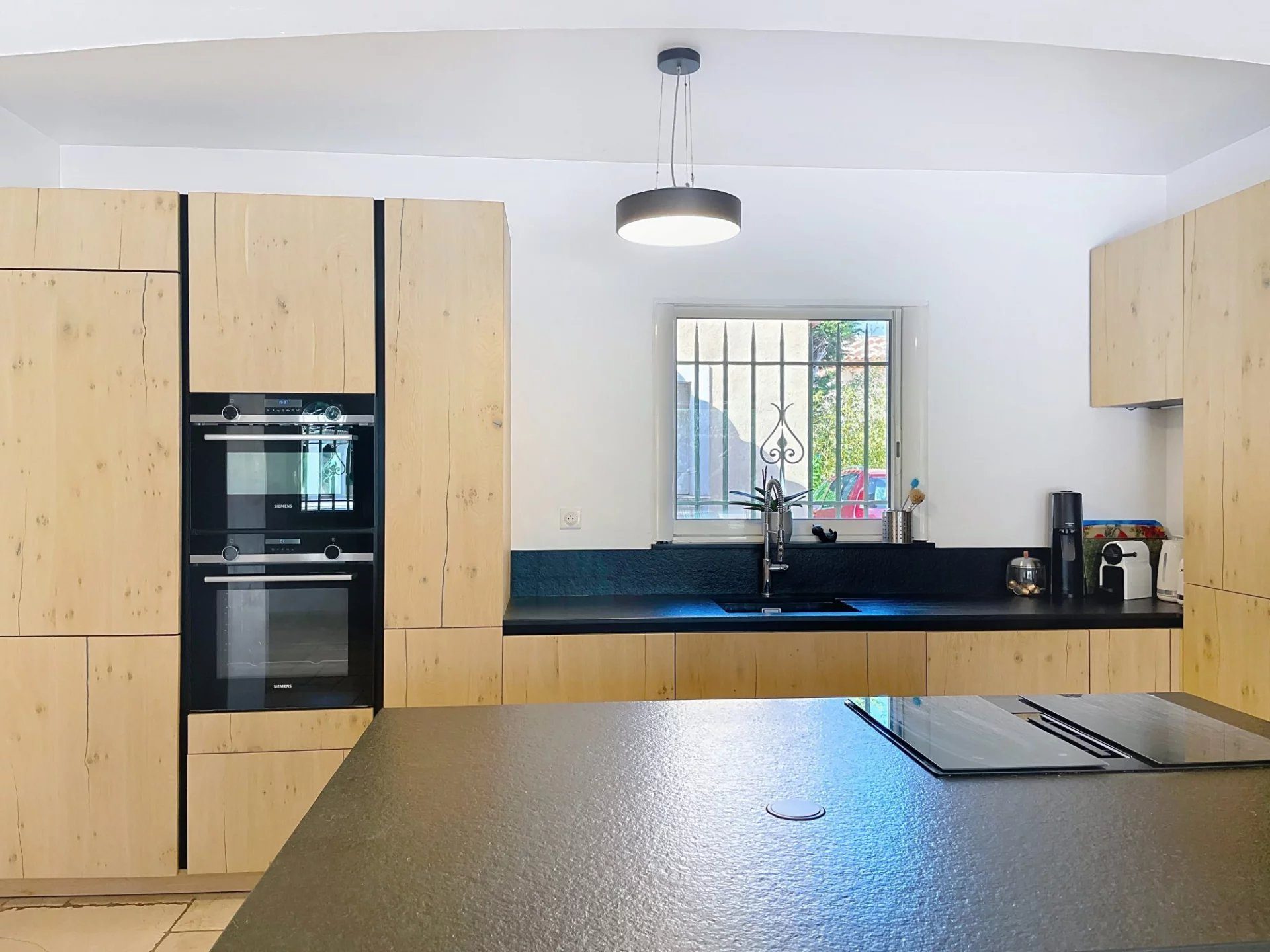 Maison 7 pièces 239 m² · à Roquebrune-sur-Argens · 239 m² · 1 049 000 €