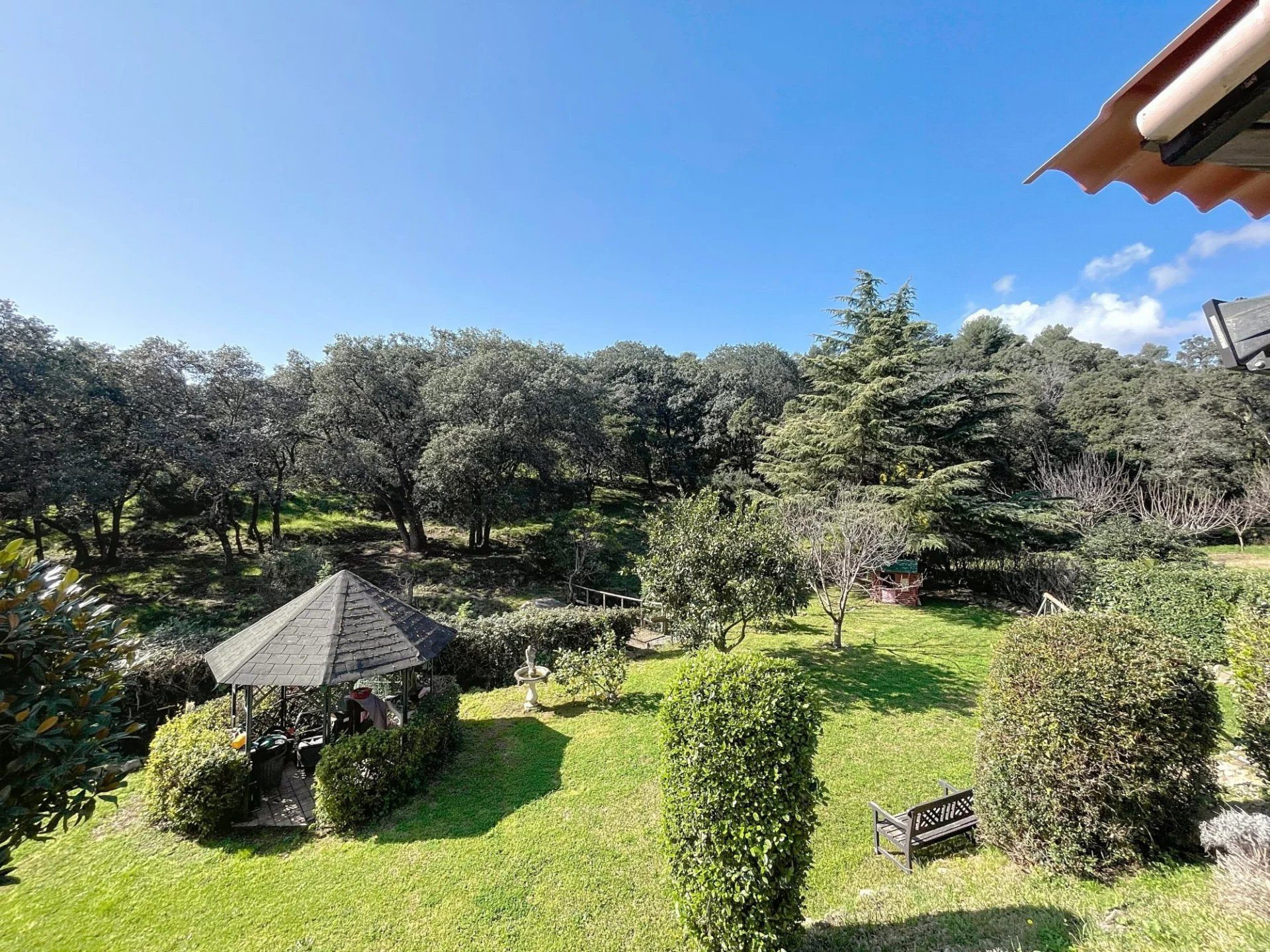 Maison à vendre à Saint-Raphaël, 184 m²