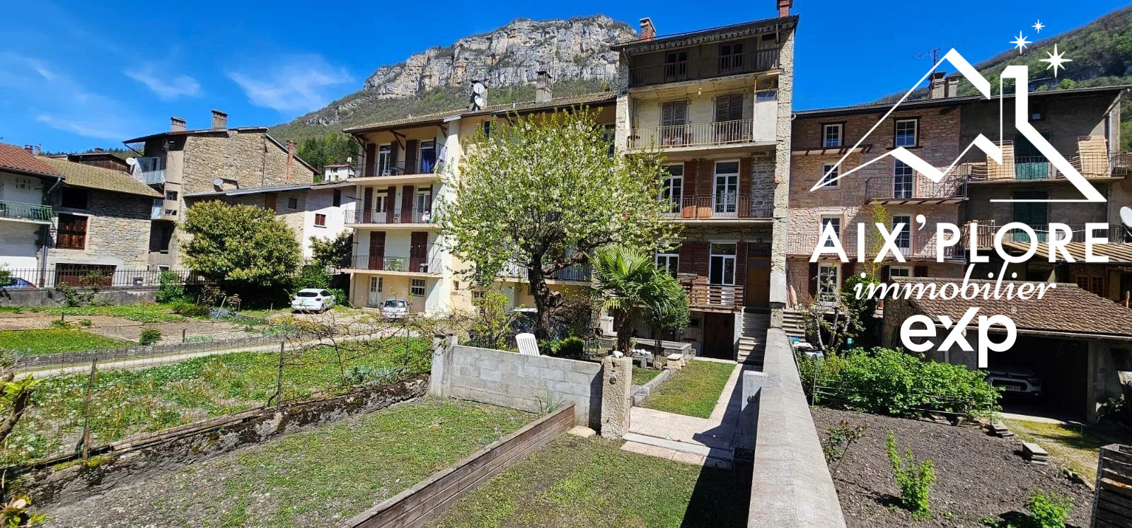 STONE BUILDING/HOUSE 282 m2. 4