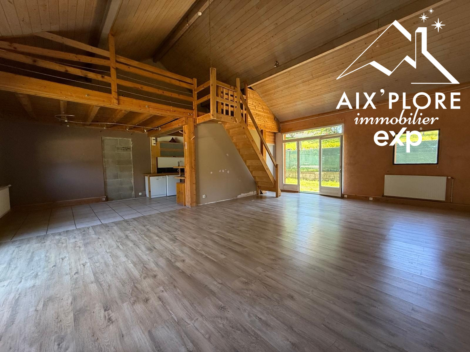 Maison à vendre à Mouxy, 100 m²