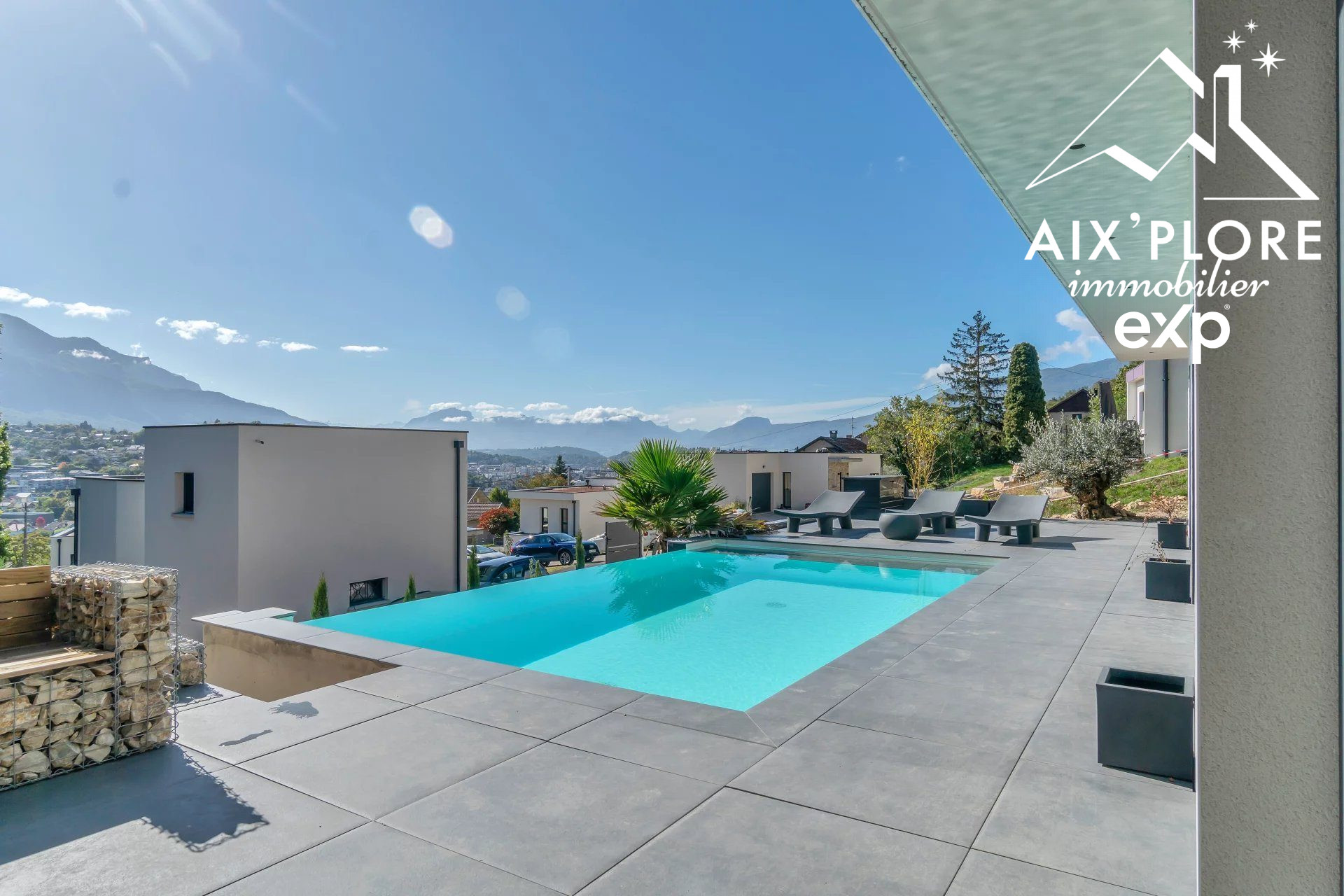 Architect-Designed Villa with Infinity Pool and Panoramic Views – Grésy-sur-Aix 5