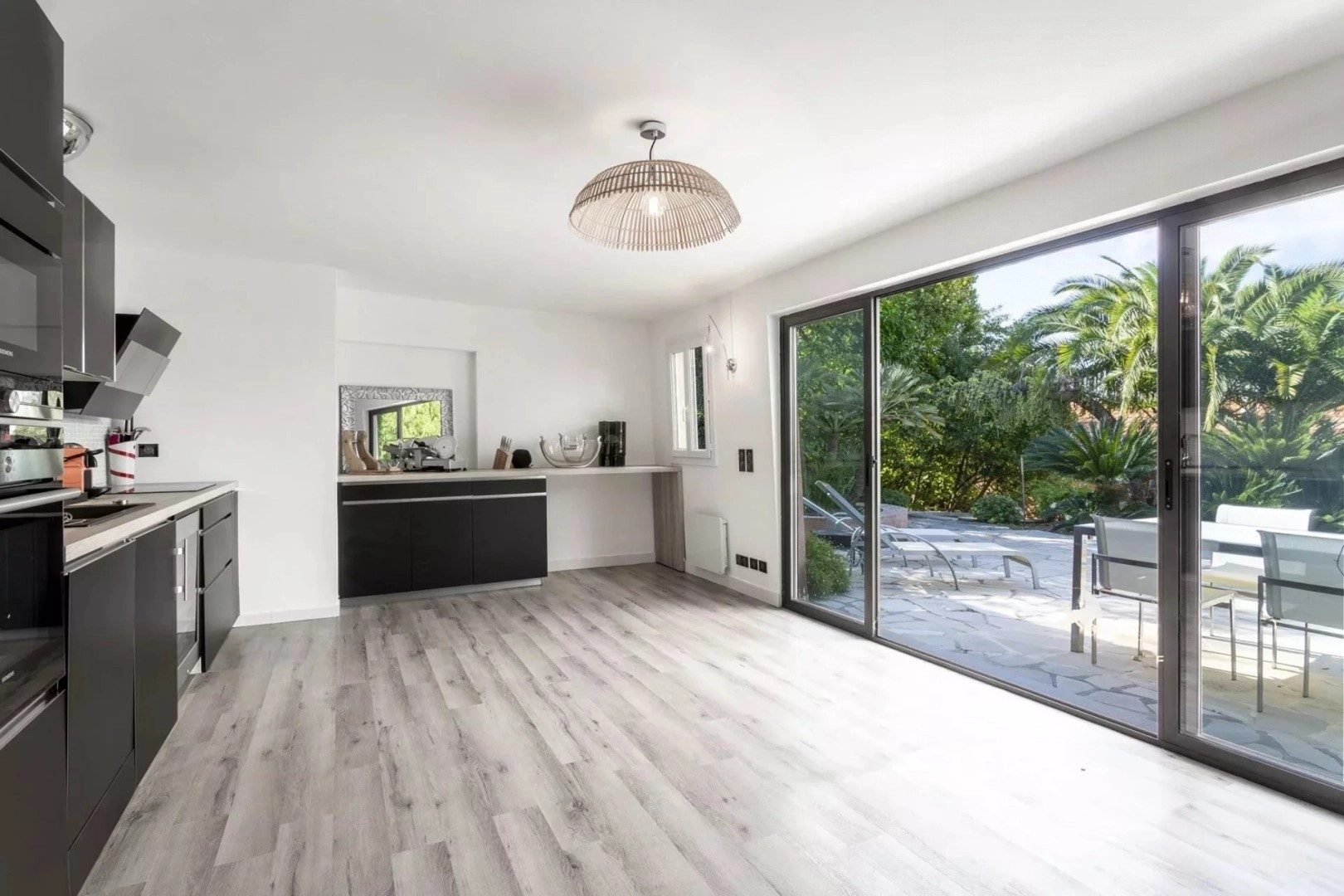 Maison à vendre à Cannes, 310 m²