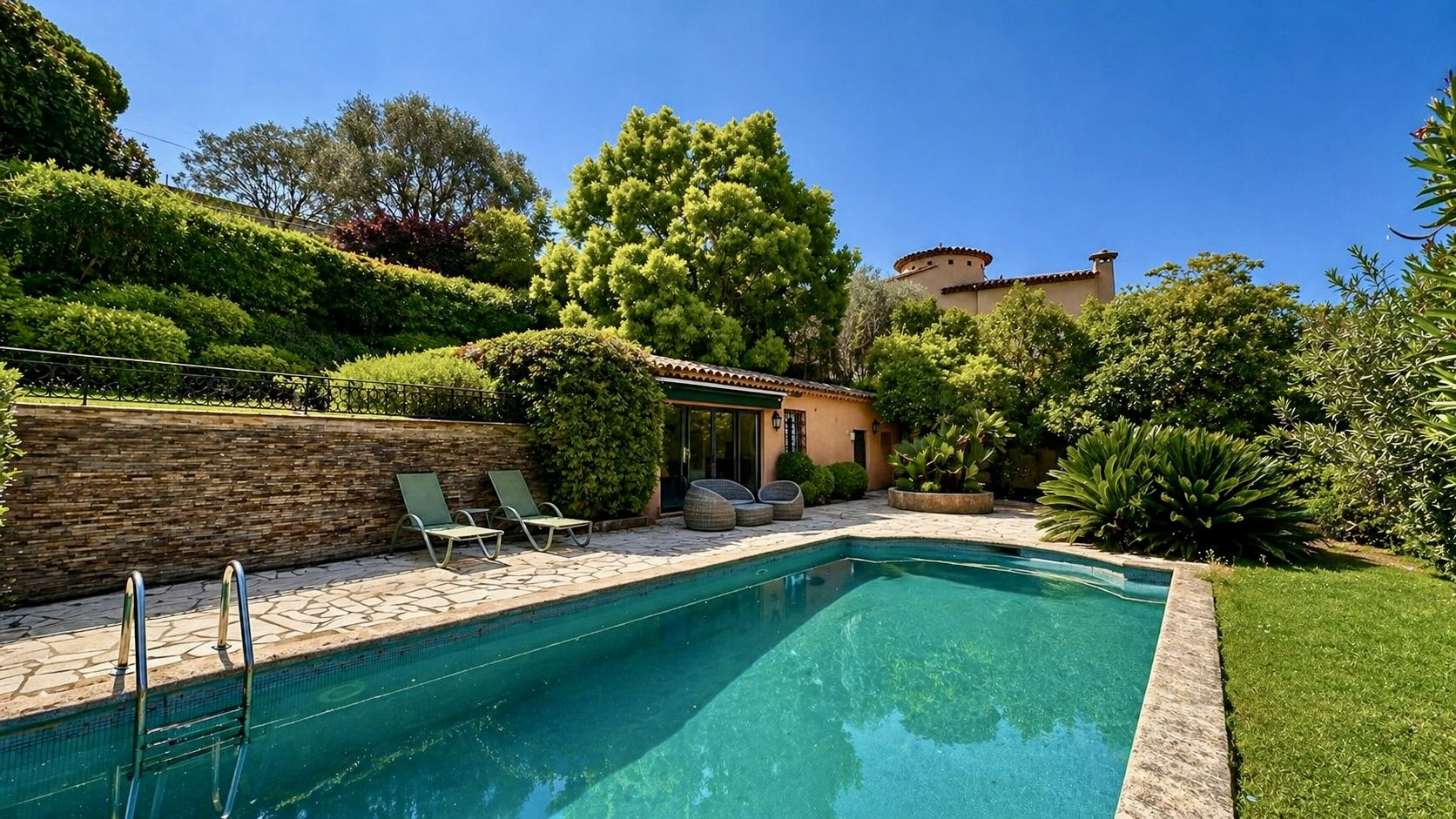 Maison à vendre à Cannes, 310 m²