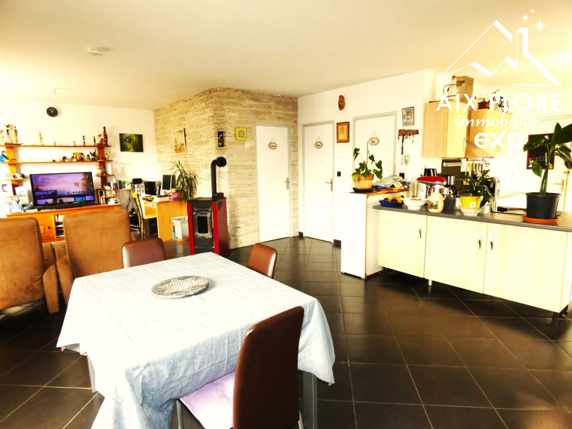 House 110 m² 4 rooms 770 m² land SAINT BERON 4