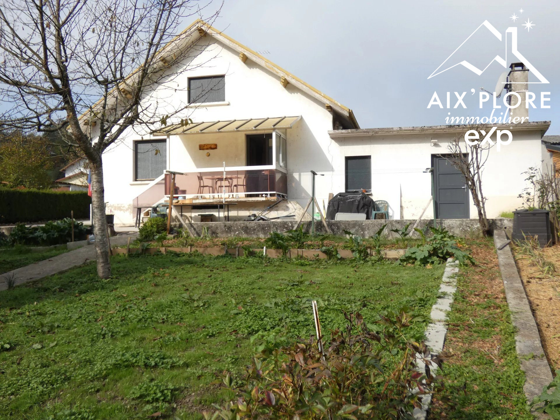 Maison 110 m2 4pieces 770 m2 terrain SAINT BERON