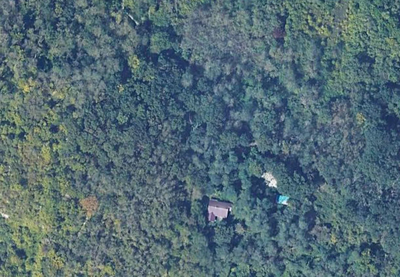 Deux maisons sur 1 hectare Calme absolu, sans aucun vis-à-vis