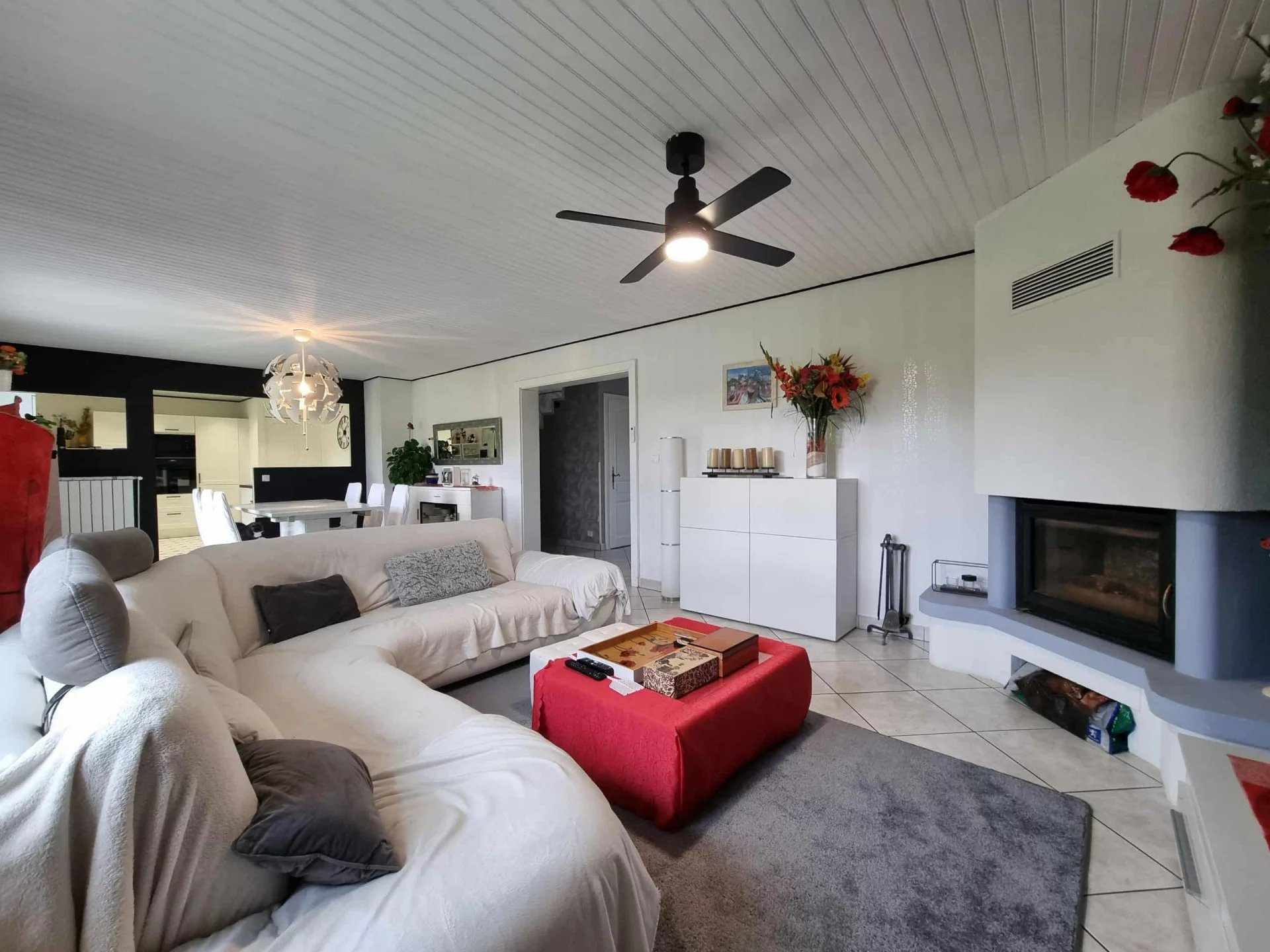 Maison à vendre à Saint-Jean-de-Bassel, 200 m²
