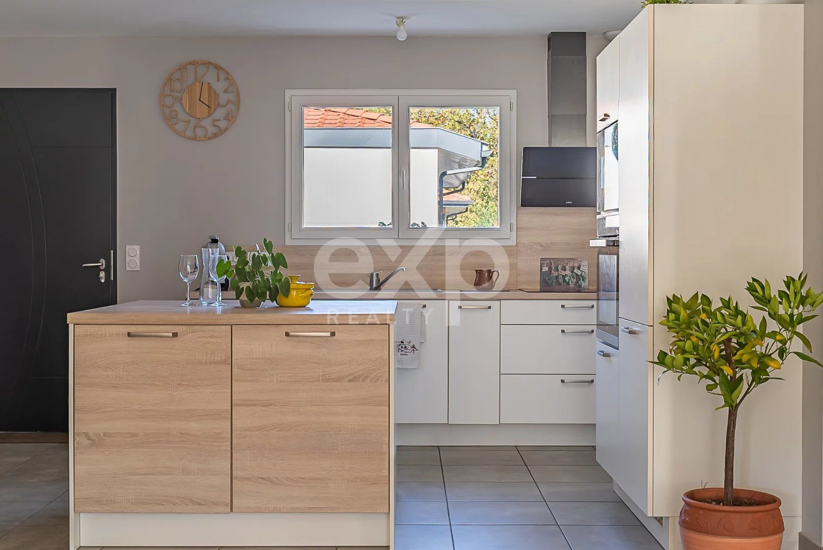 Contemporary turnkey house – Charm, comfort and serenity in Mios 5