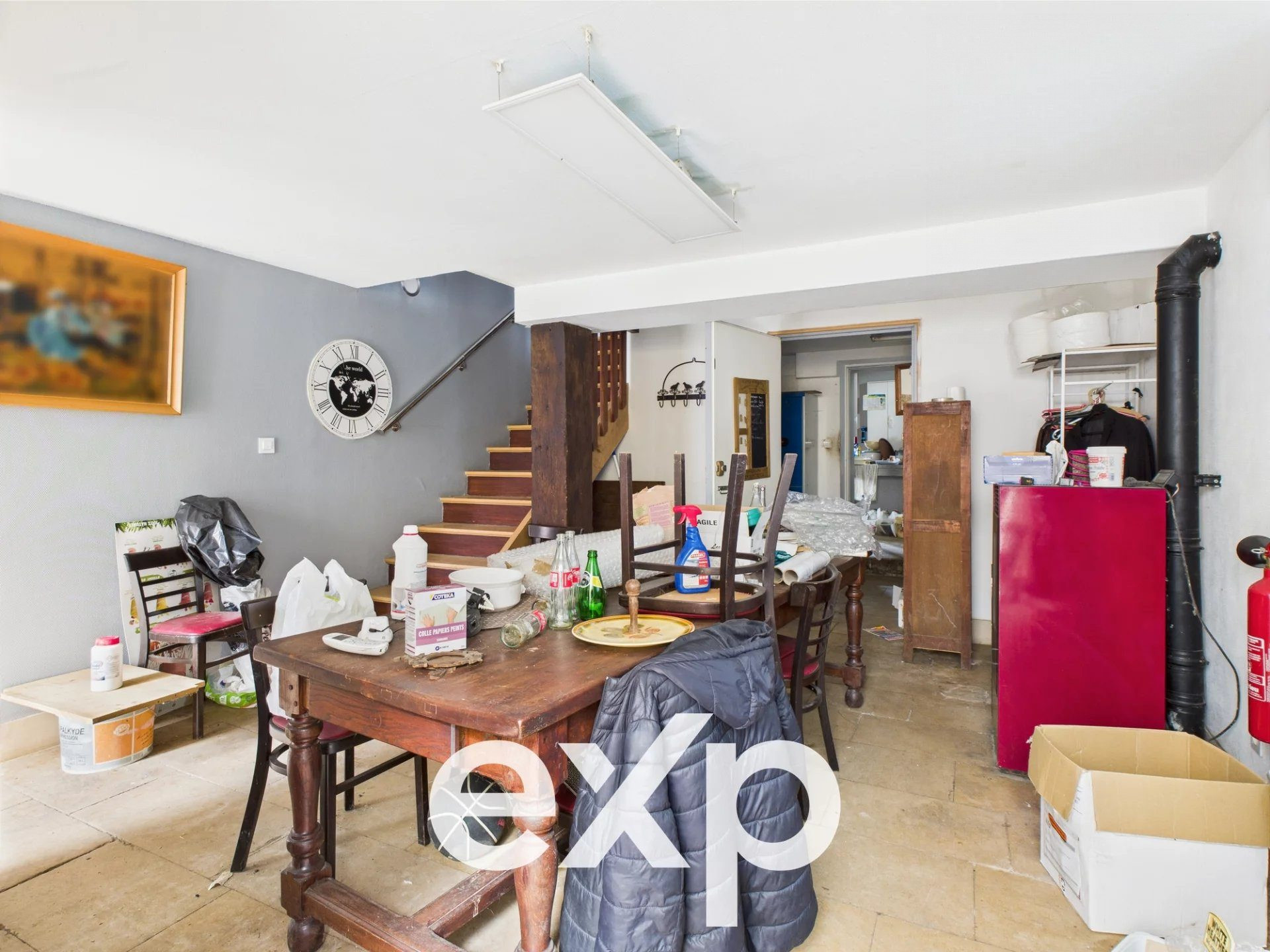 10-ROOM HOUSE WITH TERRACE GUESTHOUSE 6 BEDROOMS 3