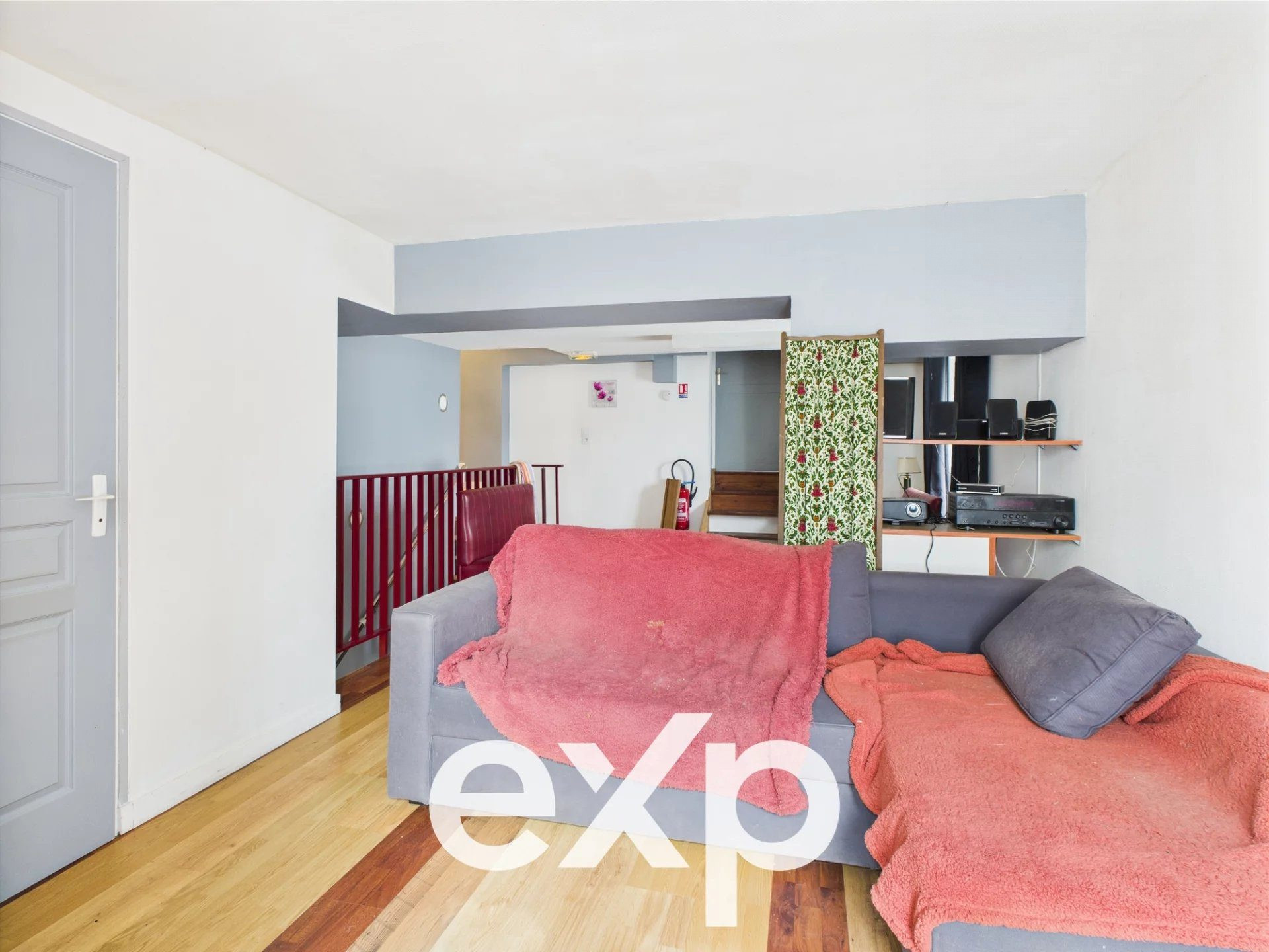 10-ROOM HOUSE WITH TERRACE GUESTHOUSE 6 BEDROOMS 5
