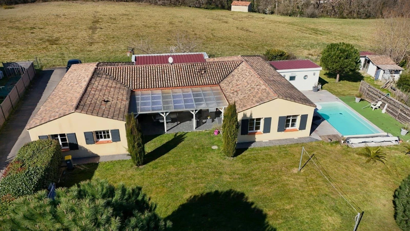 Maison 10 pièces 245 m² · à Agen · 245 m² · 472 500 €
