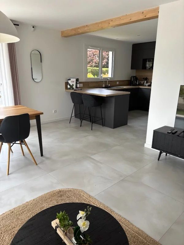 Maison à vendre à Alby-sur-Chéran, 105 m²