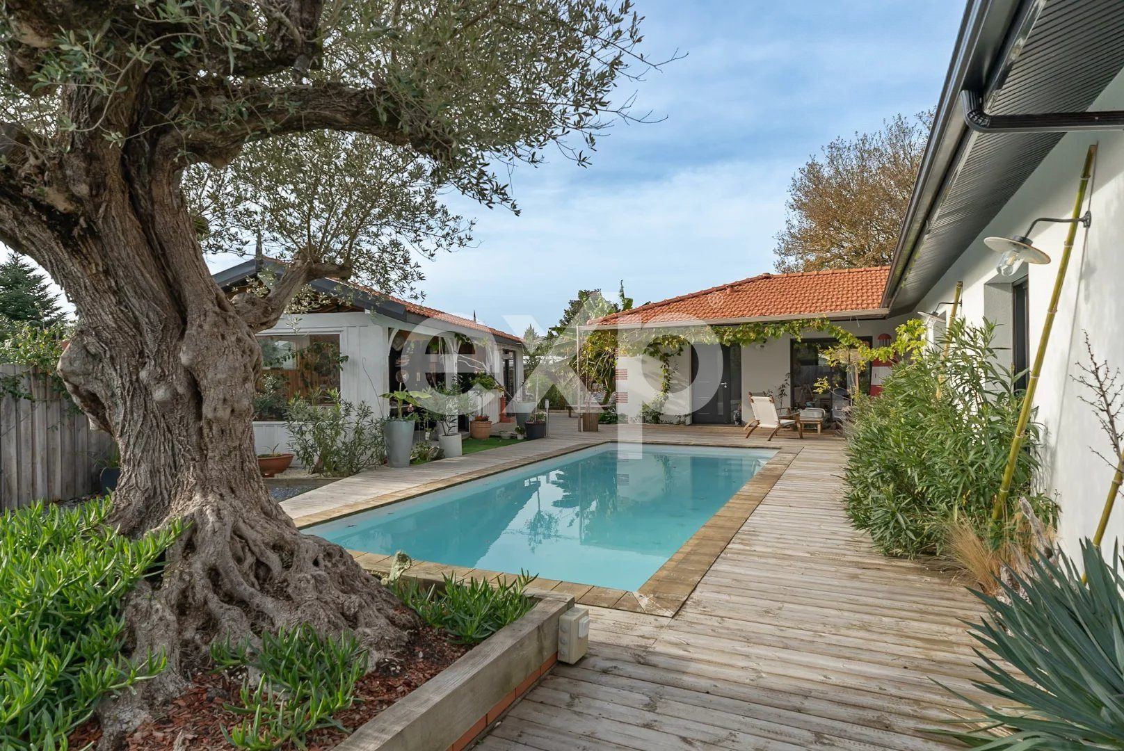 Maison à vendre à Salles, 160 m²