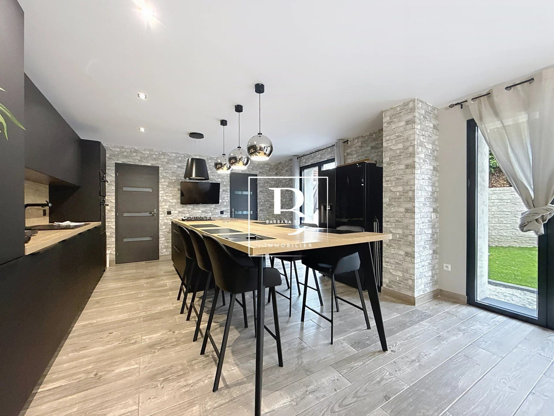Maison 3 pièces 98 m² · à Brunémont · 98 m² · 185 000 €