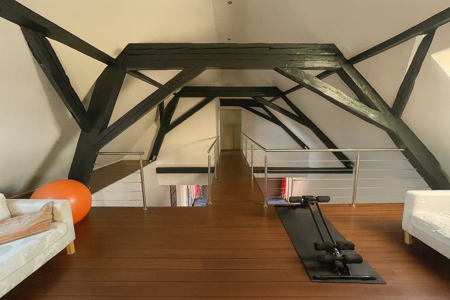 Grange Loft de 200 m² – Piscine, Spa