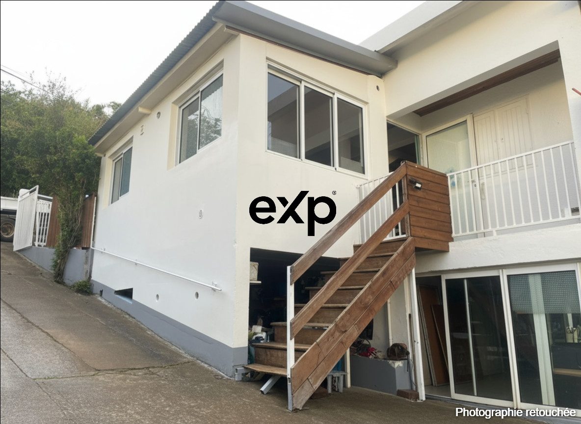 Maison 8 pièces 150 m² · à Le Tampon · 150 m² · 350 000 €