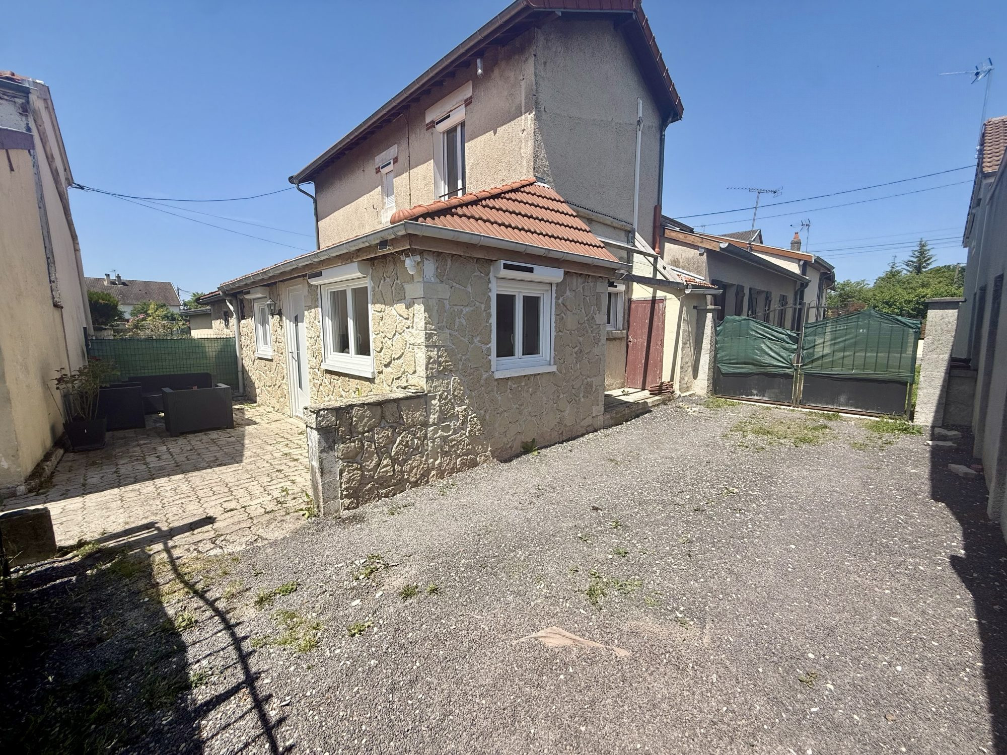 Maison à vendre à Suippes, 85 m²