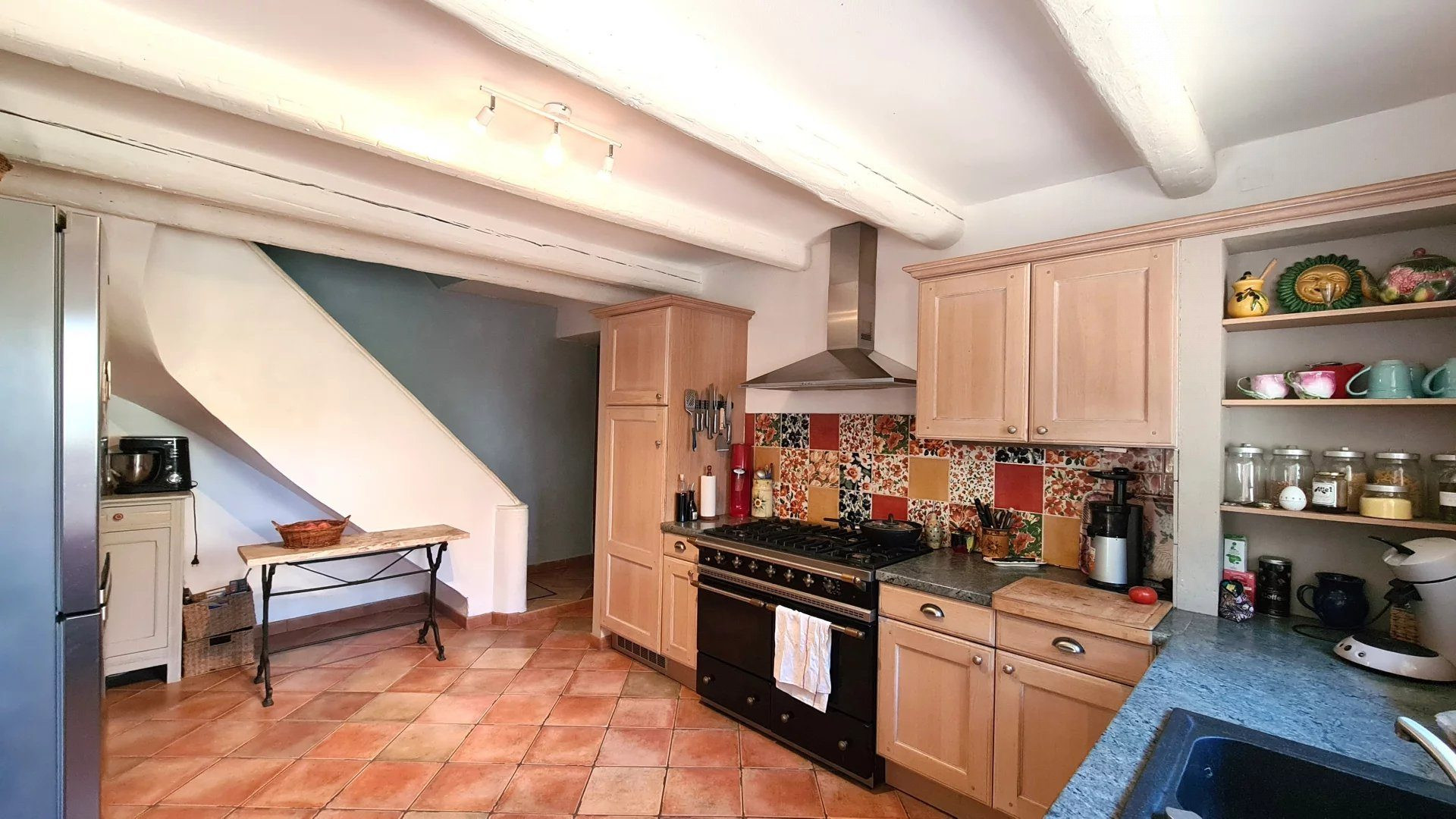 Maison 8 pièces 122 m² · à Cessenon-sur-Orb · 122 m² · 357 000 €