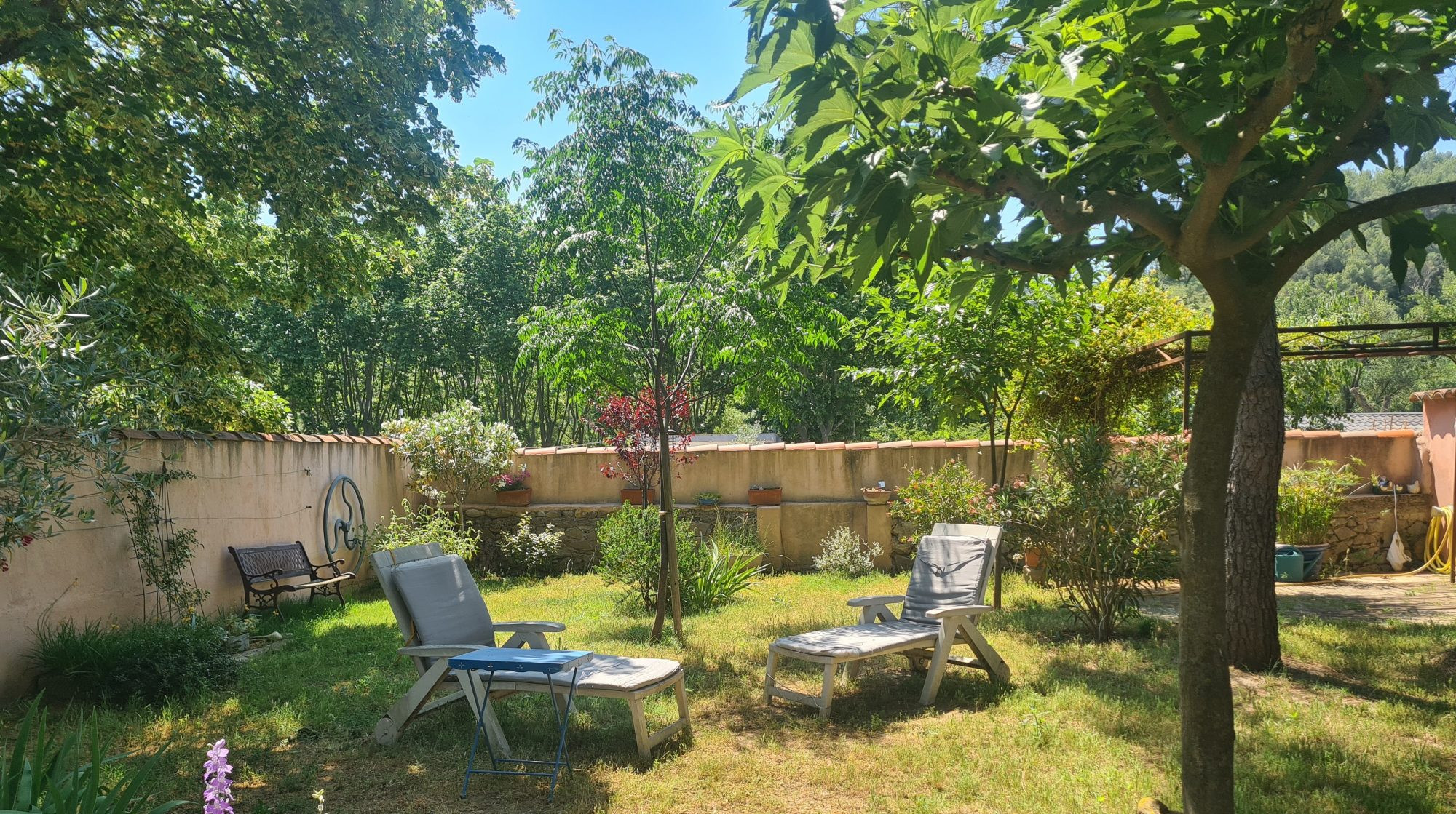 Maison de Caractère avec logement indépendant et garage de 100m2