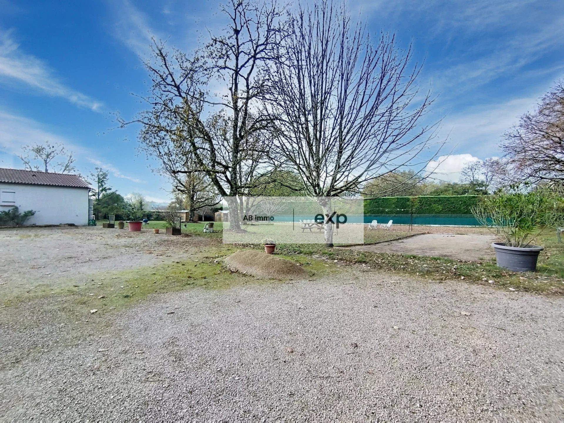 Ensemble d’hébergement modulable avec T2 indépendant et jardin – sud du Lot