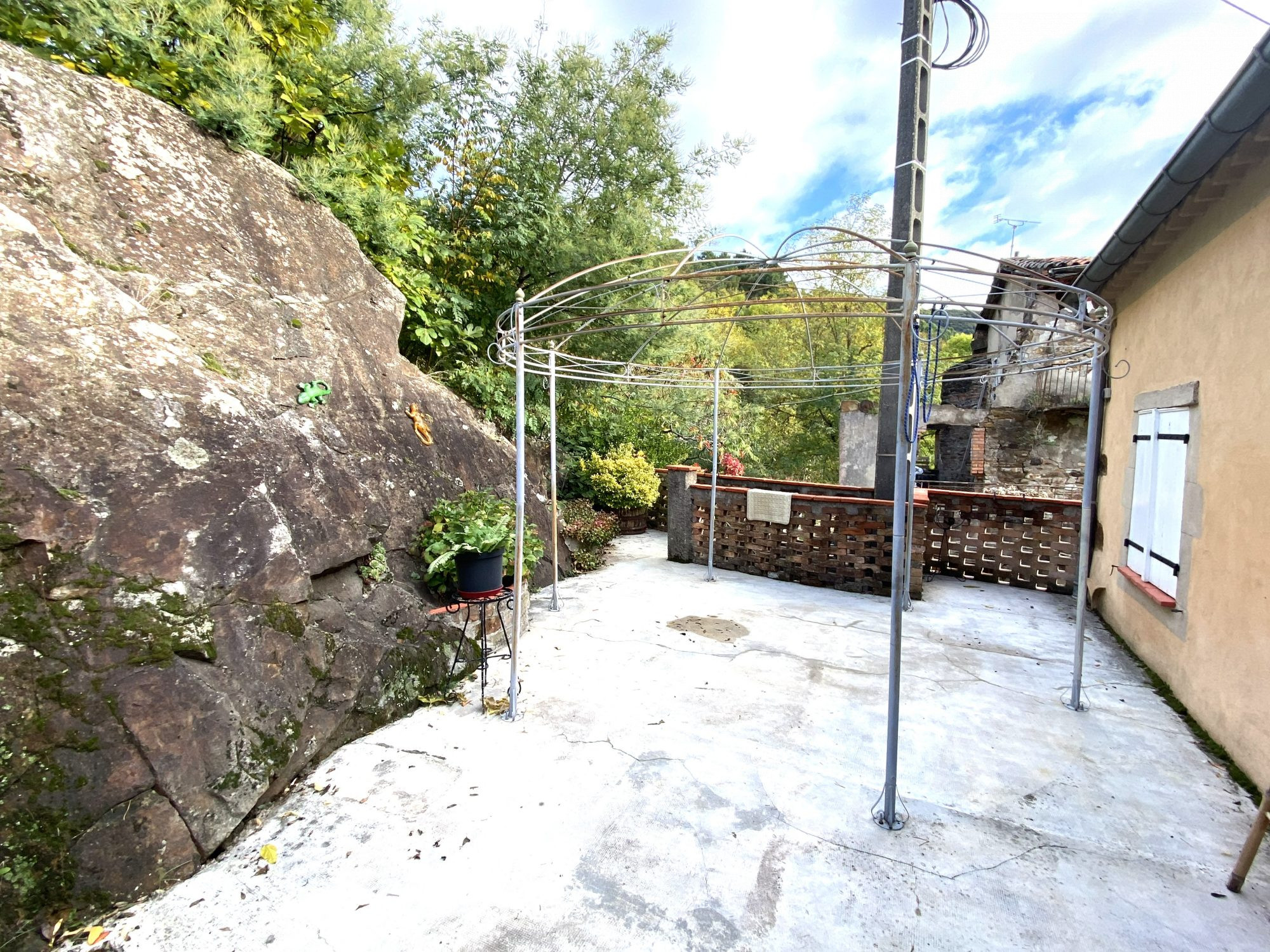 Maison à vendre à Robiac-Rochessadoule, 94 m²