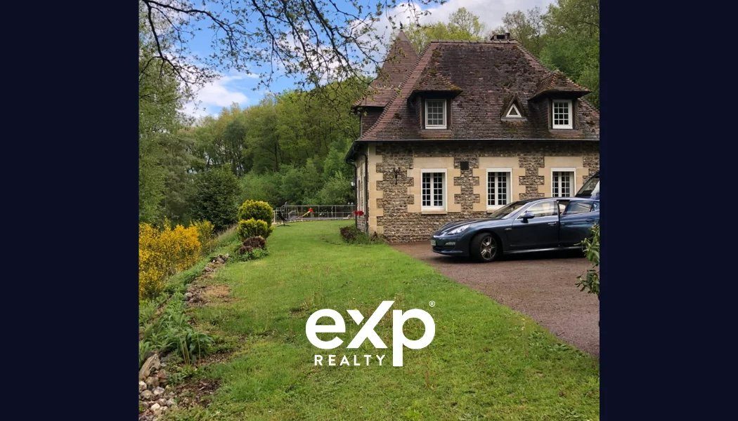 Maison 8 pièces 220 m² · à La Vieille-Lyre · 220 m² · 599 000 €