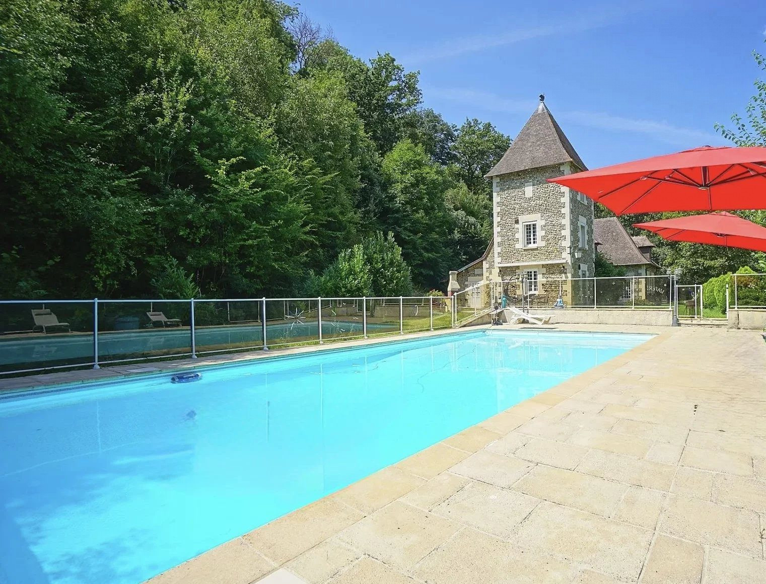 Maison à vendre à La Vieille-Lyre, 220 m²