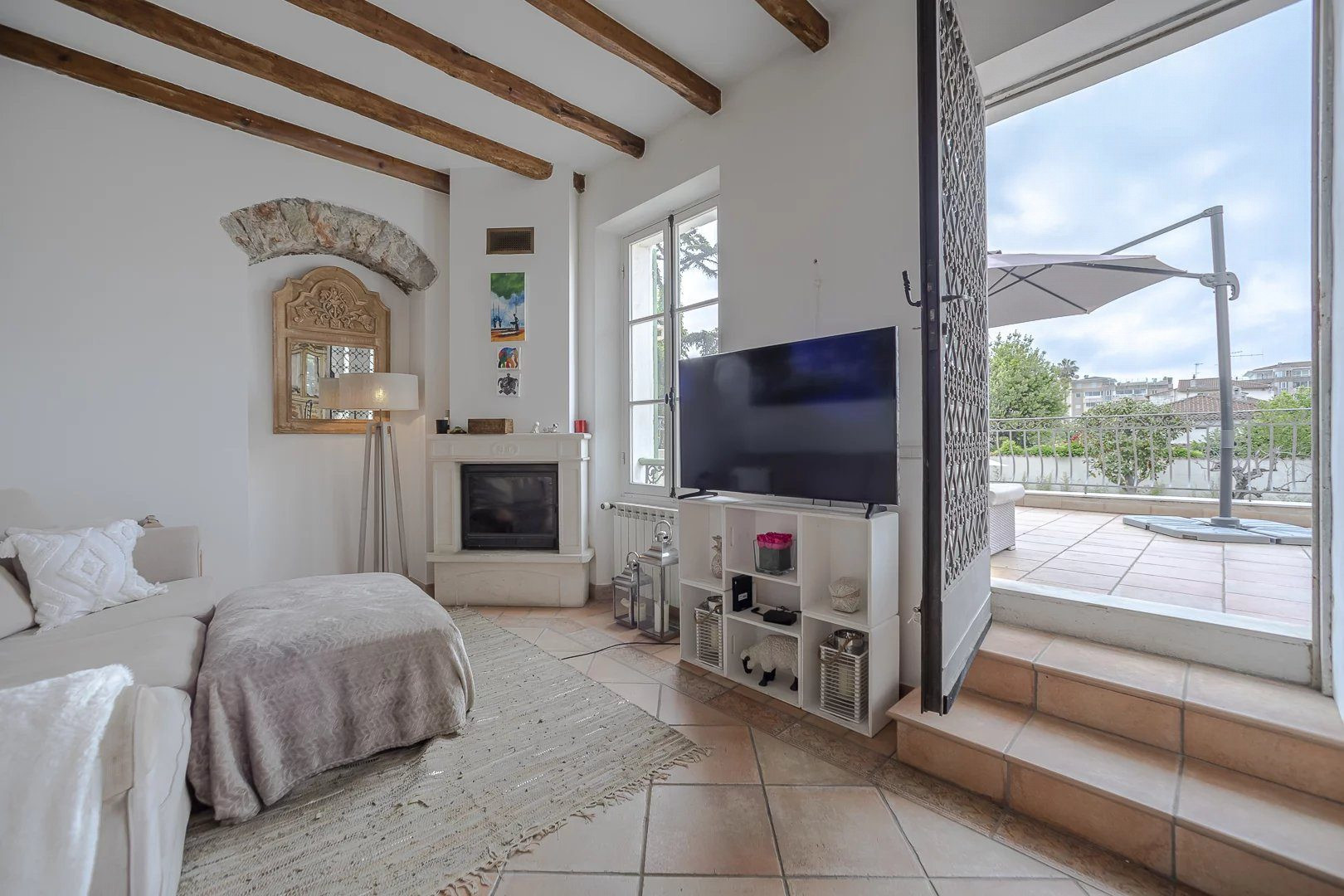 Maison à vendre à Golfe-Juan, 120 m²